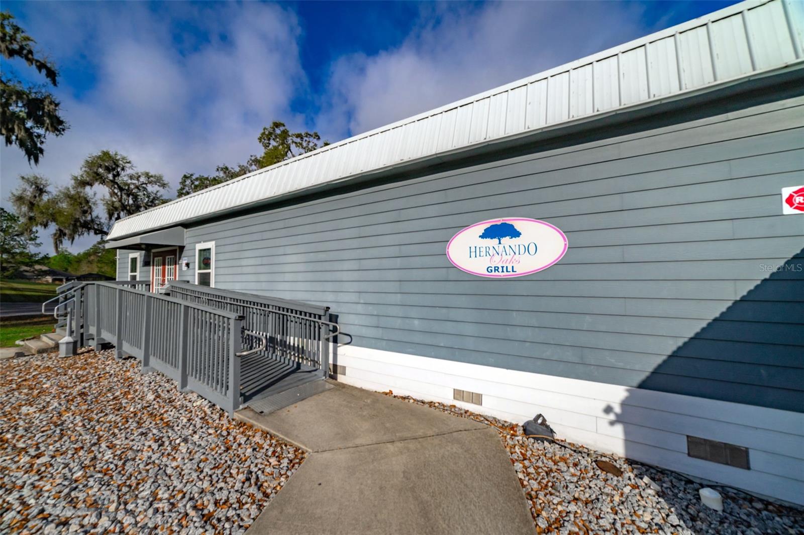 HERNANDO OAKS PH 1 - Residential