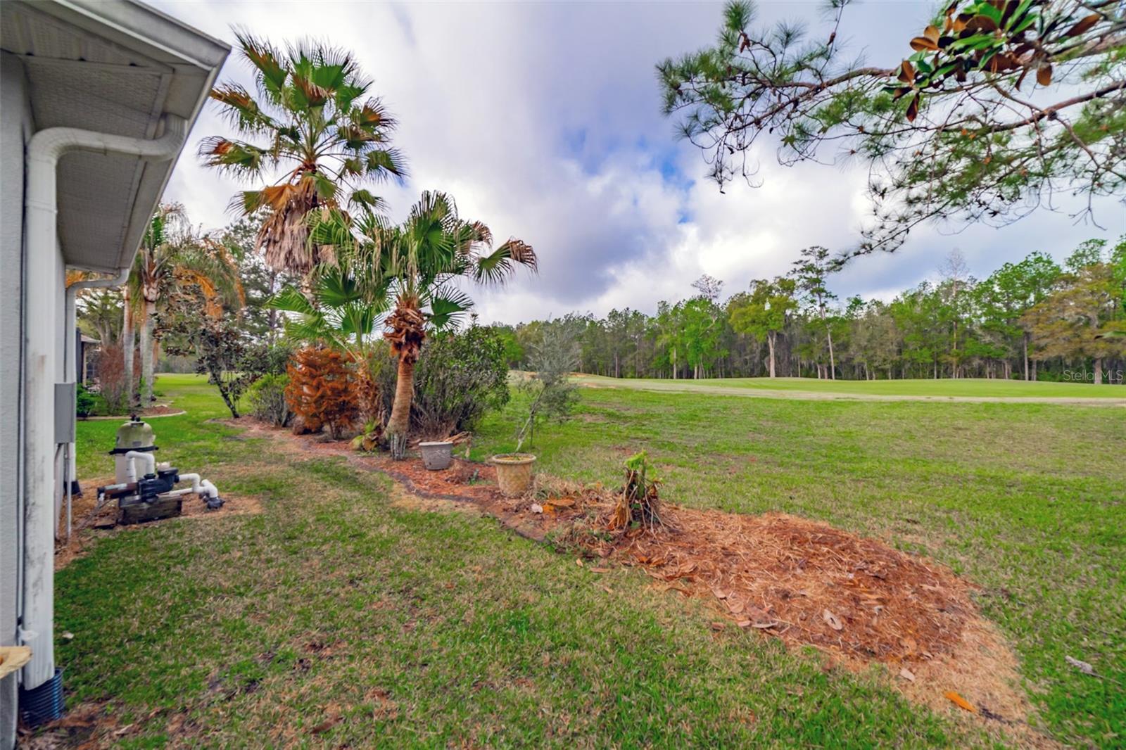 HERNANDO OAKS PH 1 - Residential