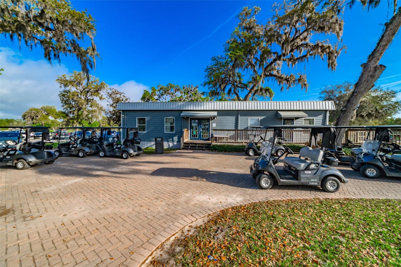 HERNANDO OAKS PH 1 - Residential