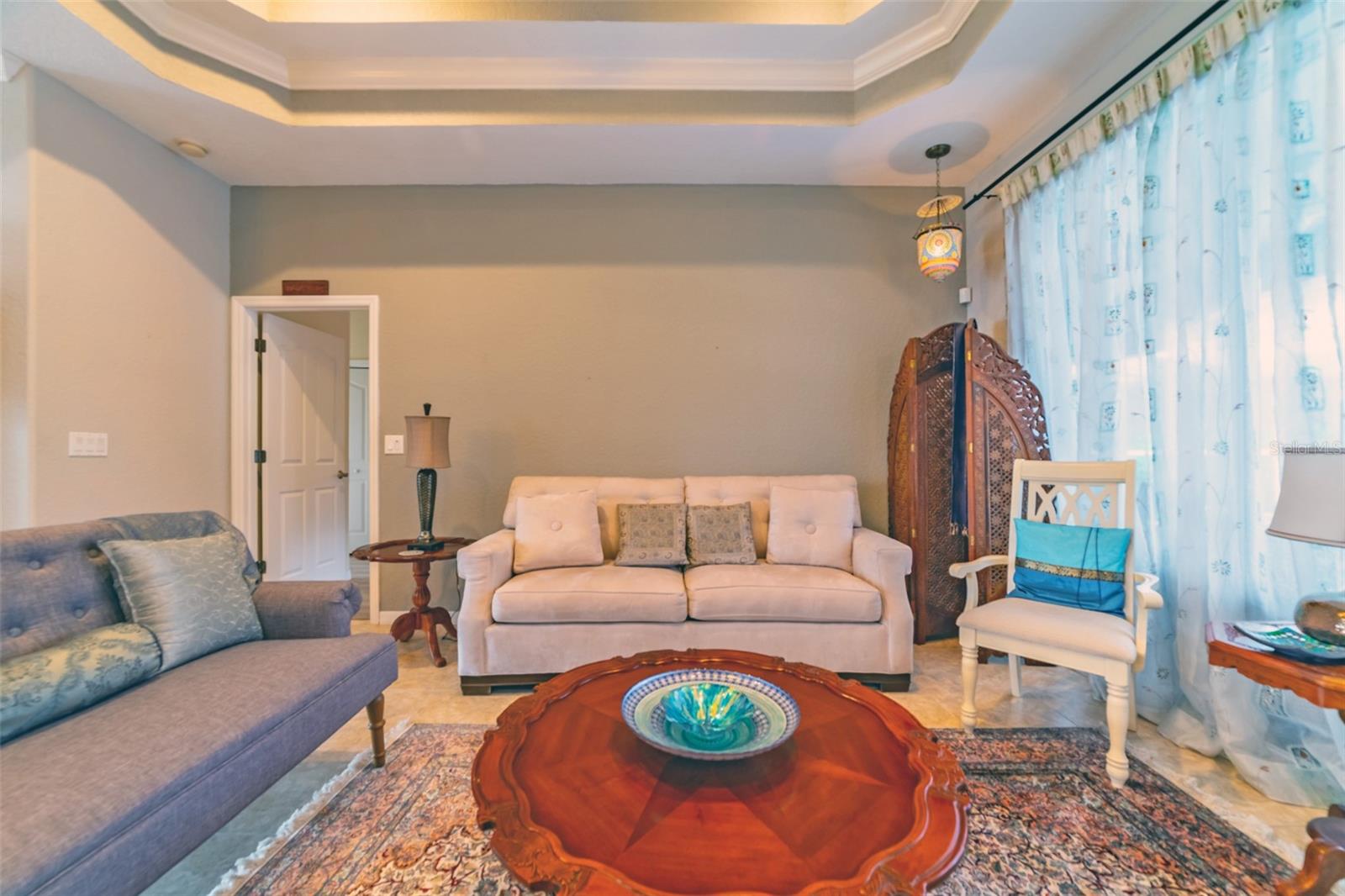 HERNANDO OAKS PH 1 - Residential