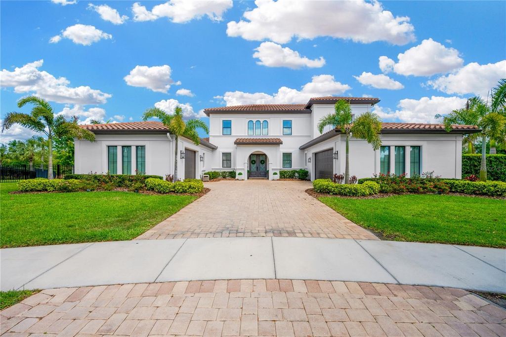 Photo of 16419 Chapman Crossing Drive, Lithia, FL 33547 (MLS # TB8495152)