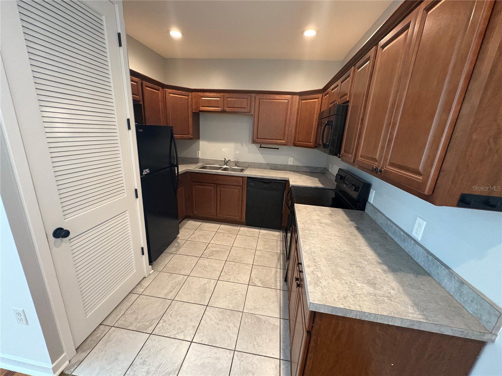 EUSTIS - Residential Income