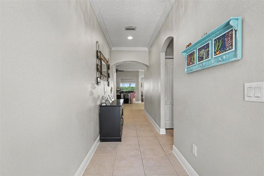 Photo of 903 Parker Den Drive, Ruskin, FL 33570 (MLS # TB8549420)
