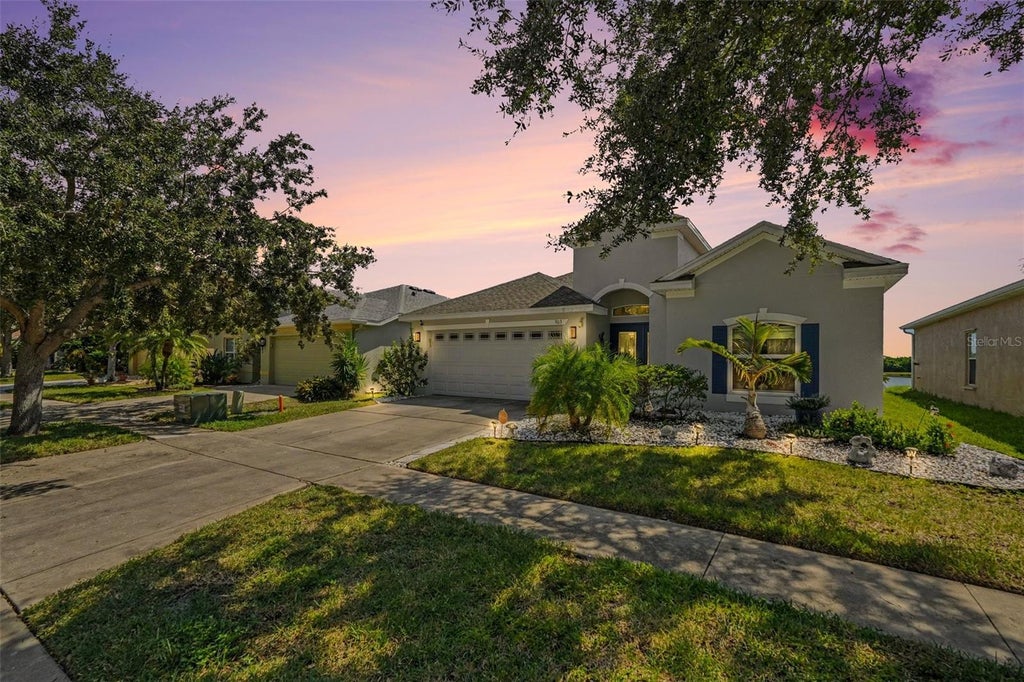 Photo of 903 Parker Den Drive, Ruskin, FL 33570 (MLS # TB8549420)