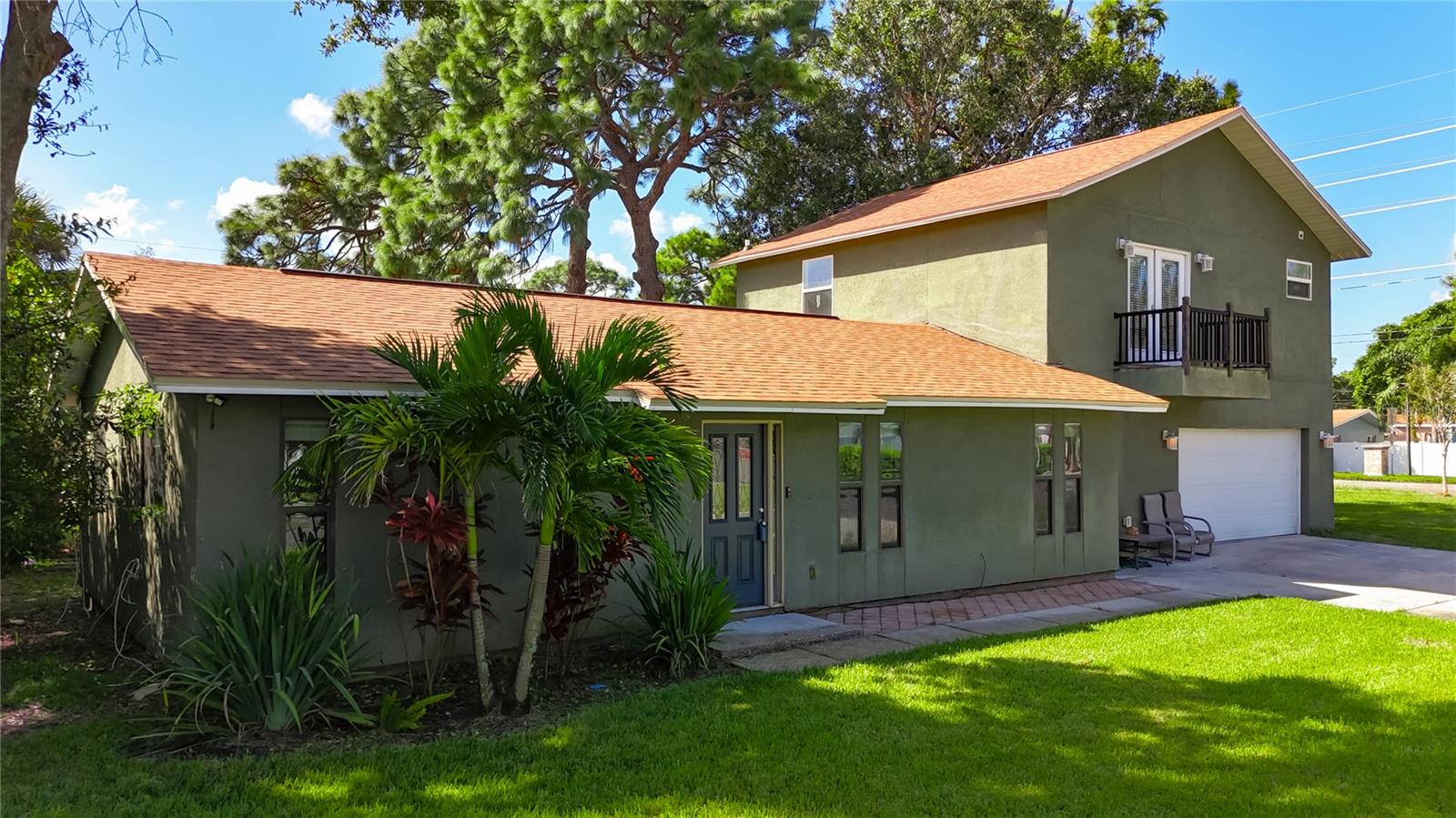 GULF TERRACE - Residential