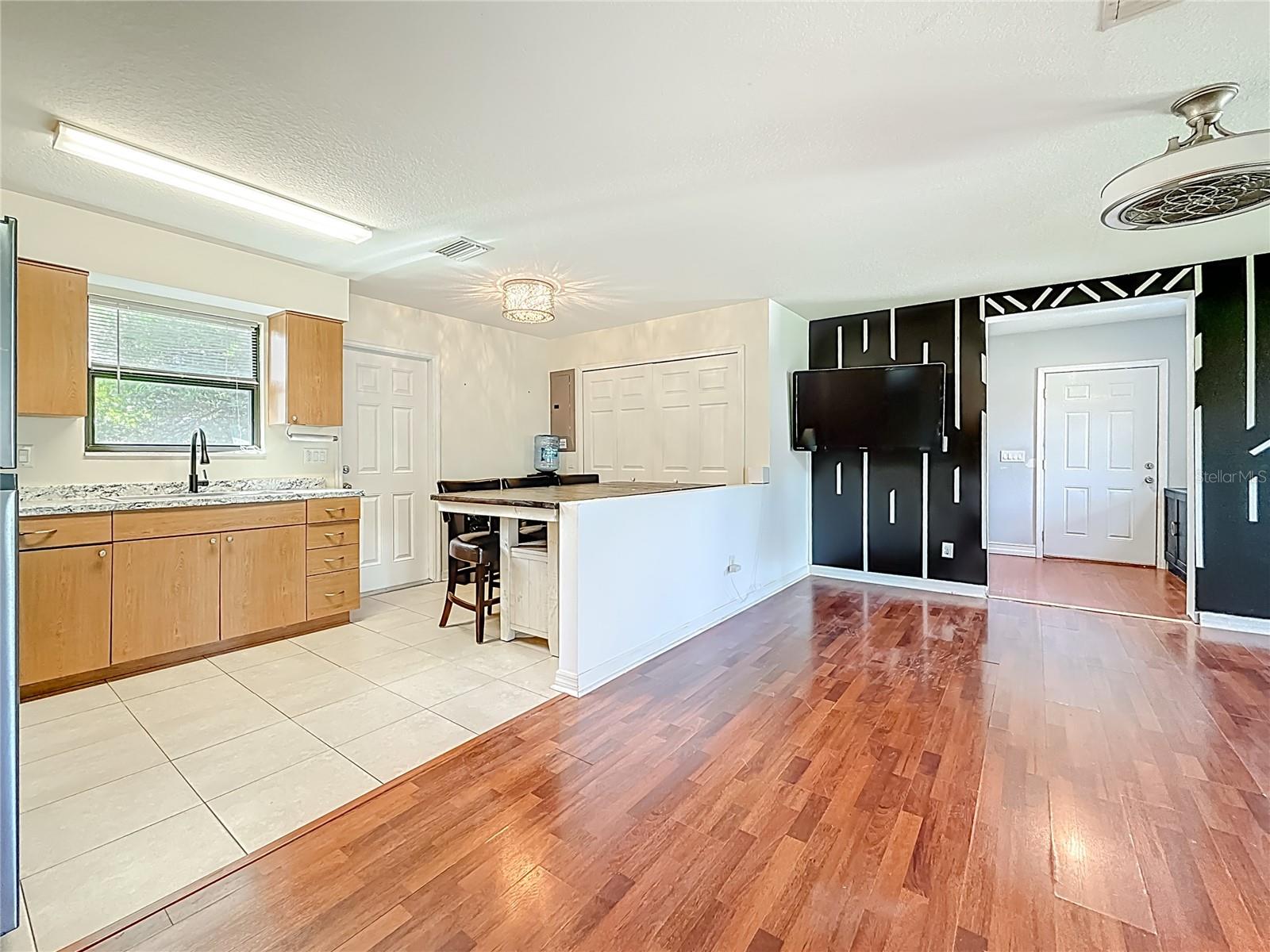 GULF TERRACE - Residential