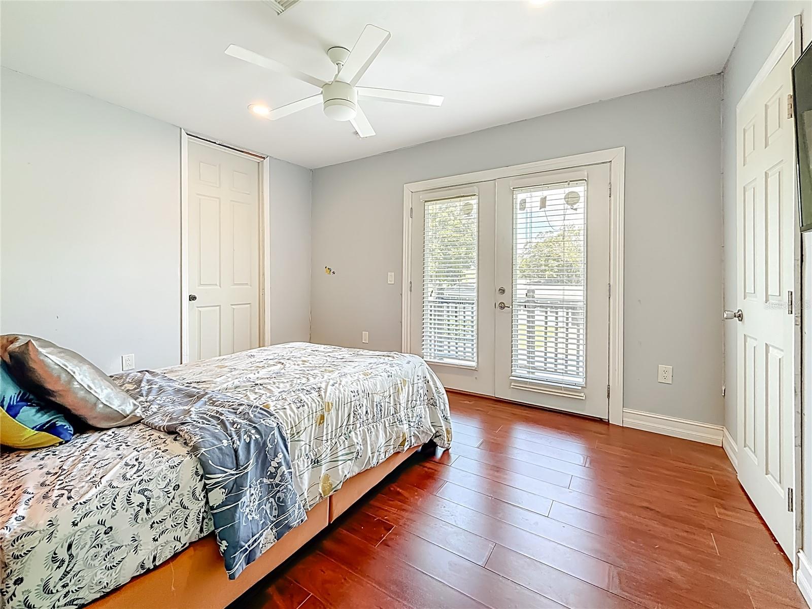 GULF TERRACE - Residential