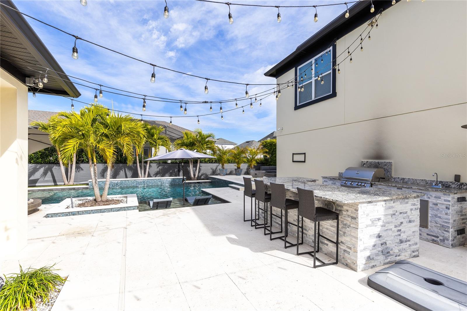 13153 LESSING AVENUE