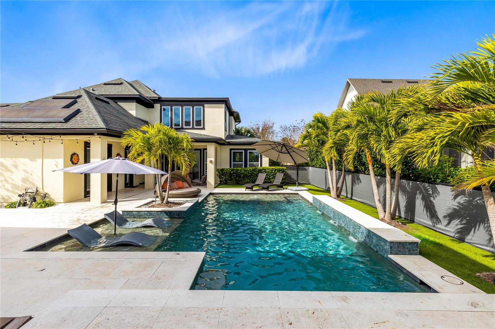 13153 LESSING AVENUE