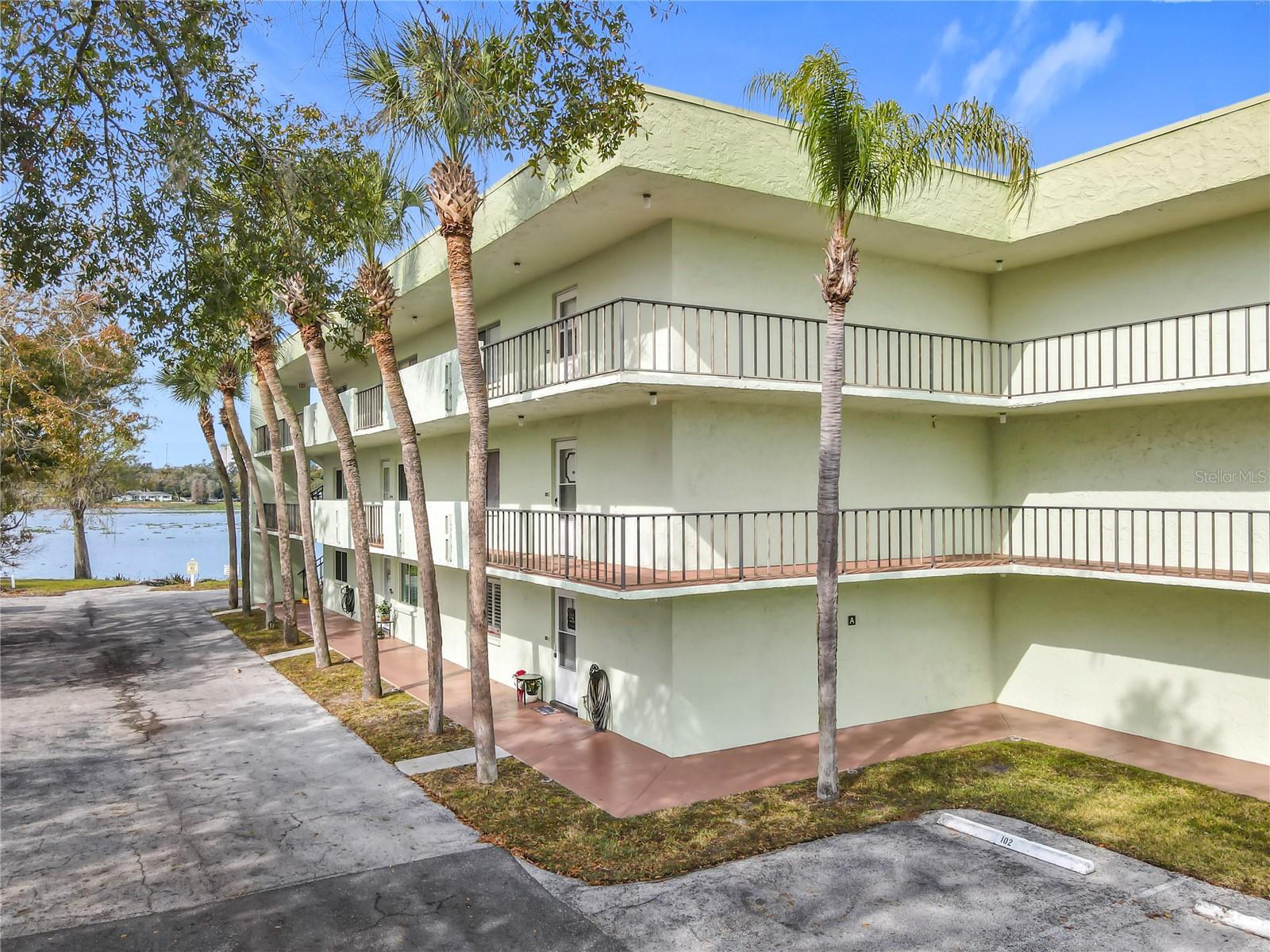 1130 N LAKE PARKER AVENUE A302