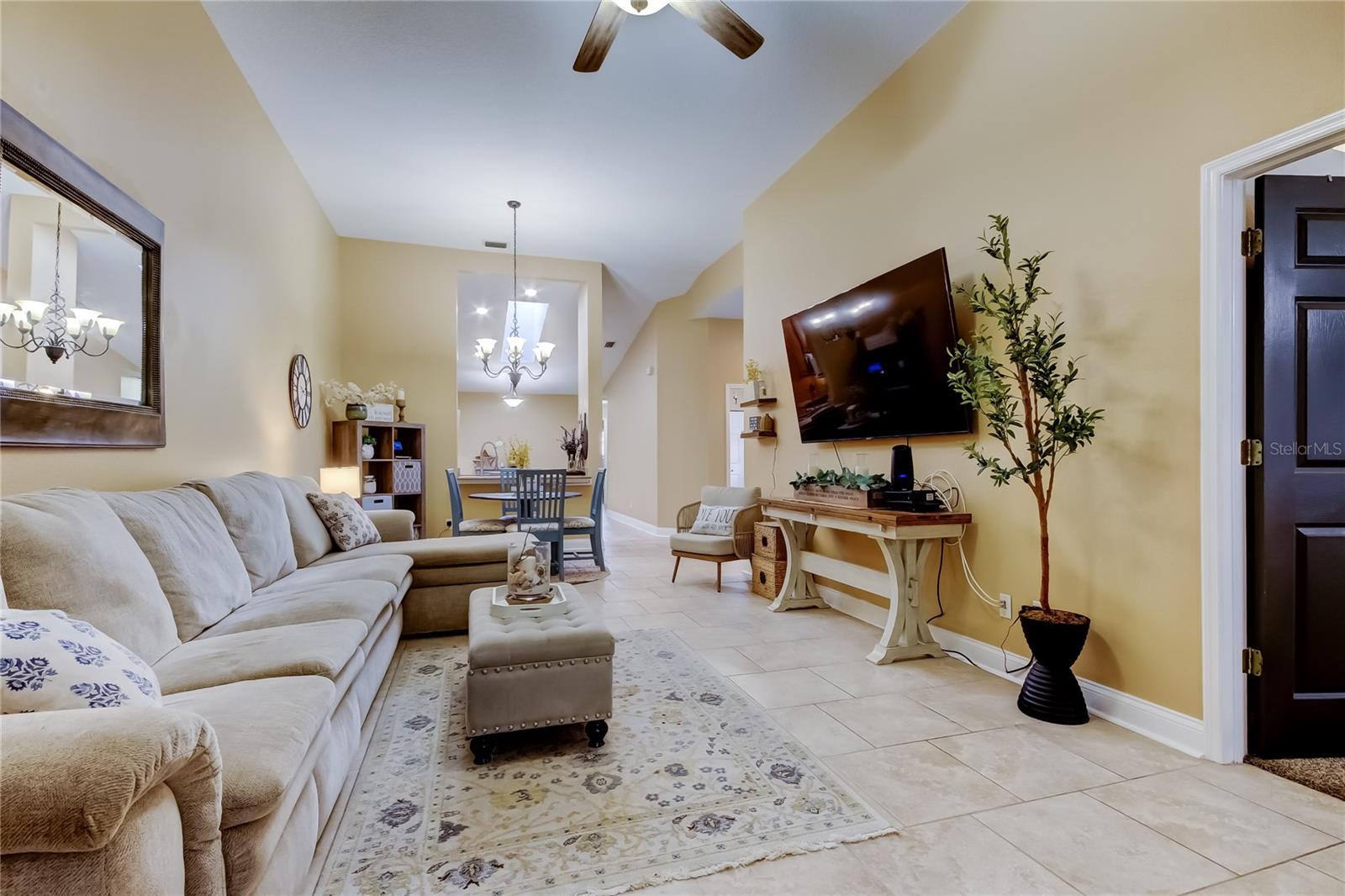 COVENTRY VILLAGE PH 1 - Residential