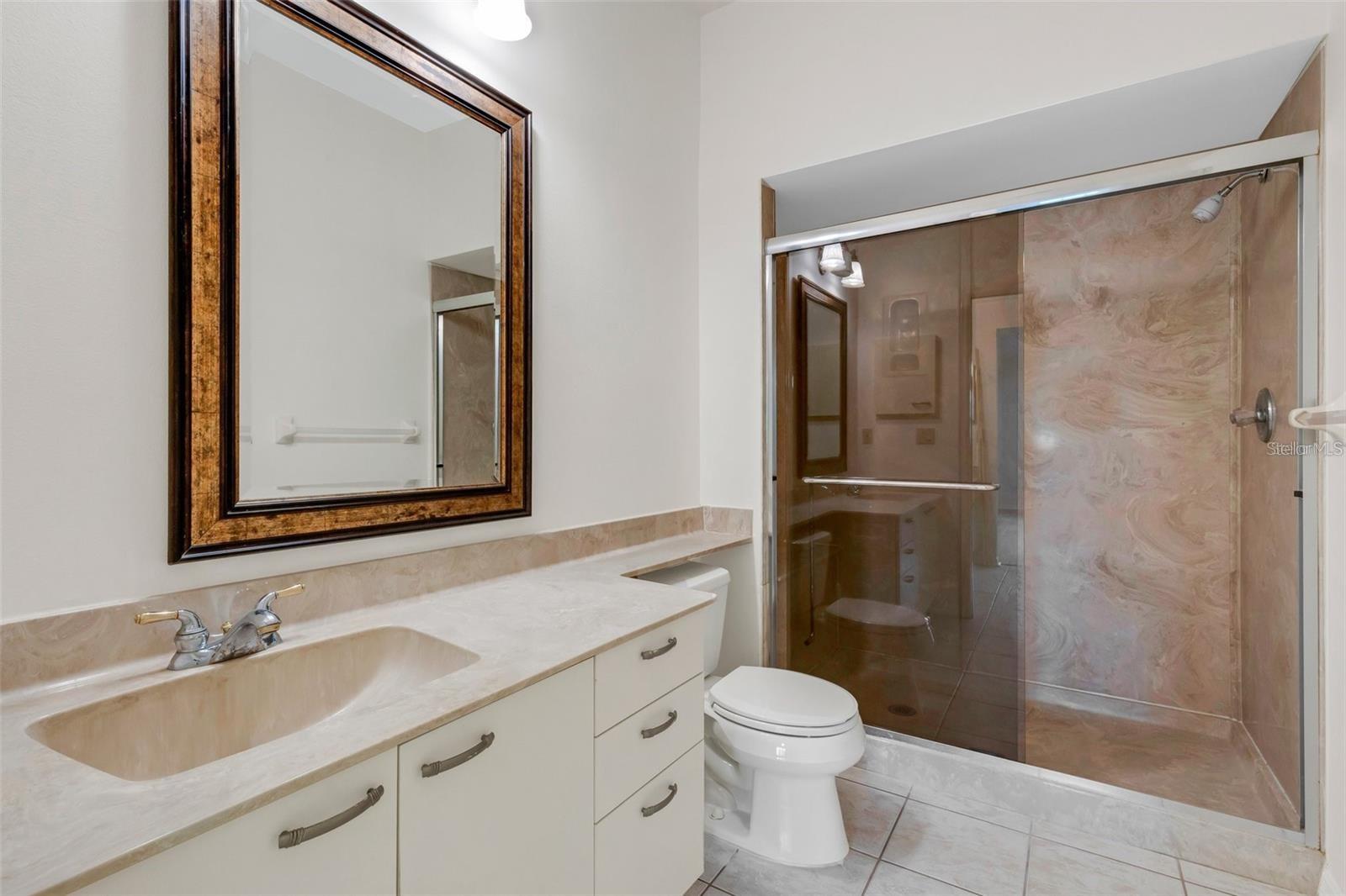 HAMPSTEAD HEATH - Residential Lease