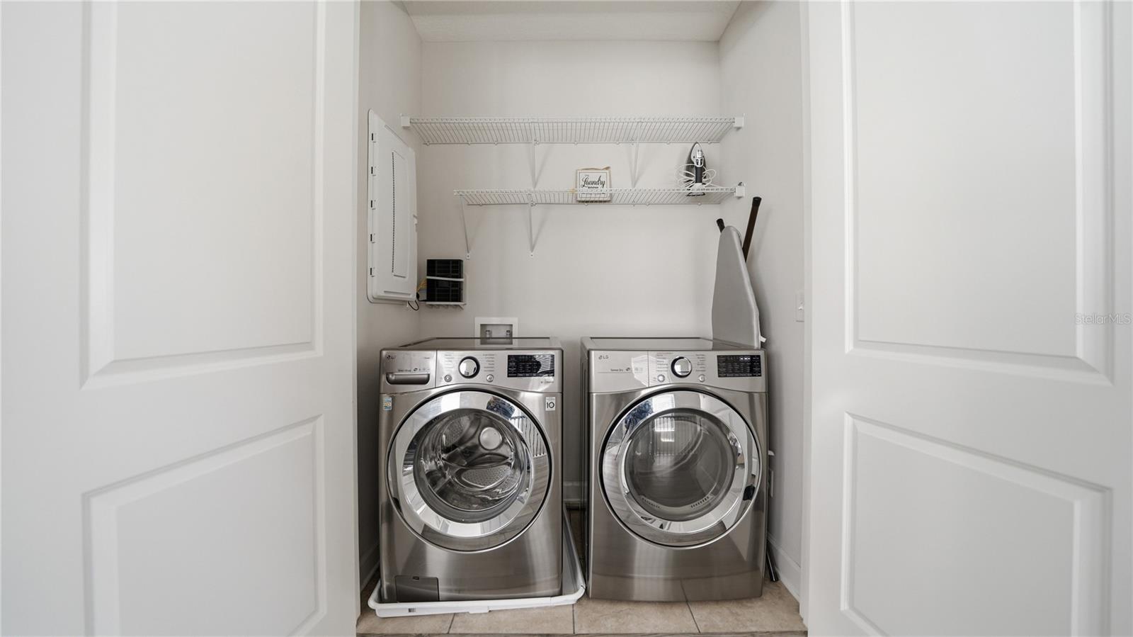 TIDAL POINTE/SOUTBSIDE QUARTER - Residential