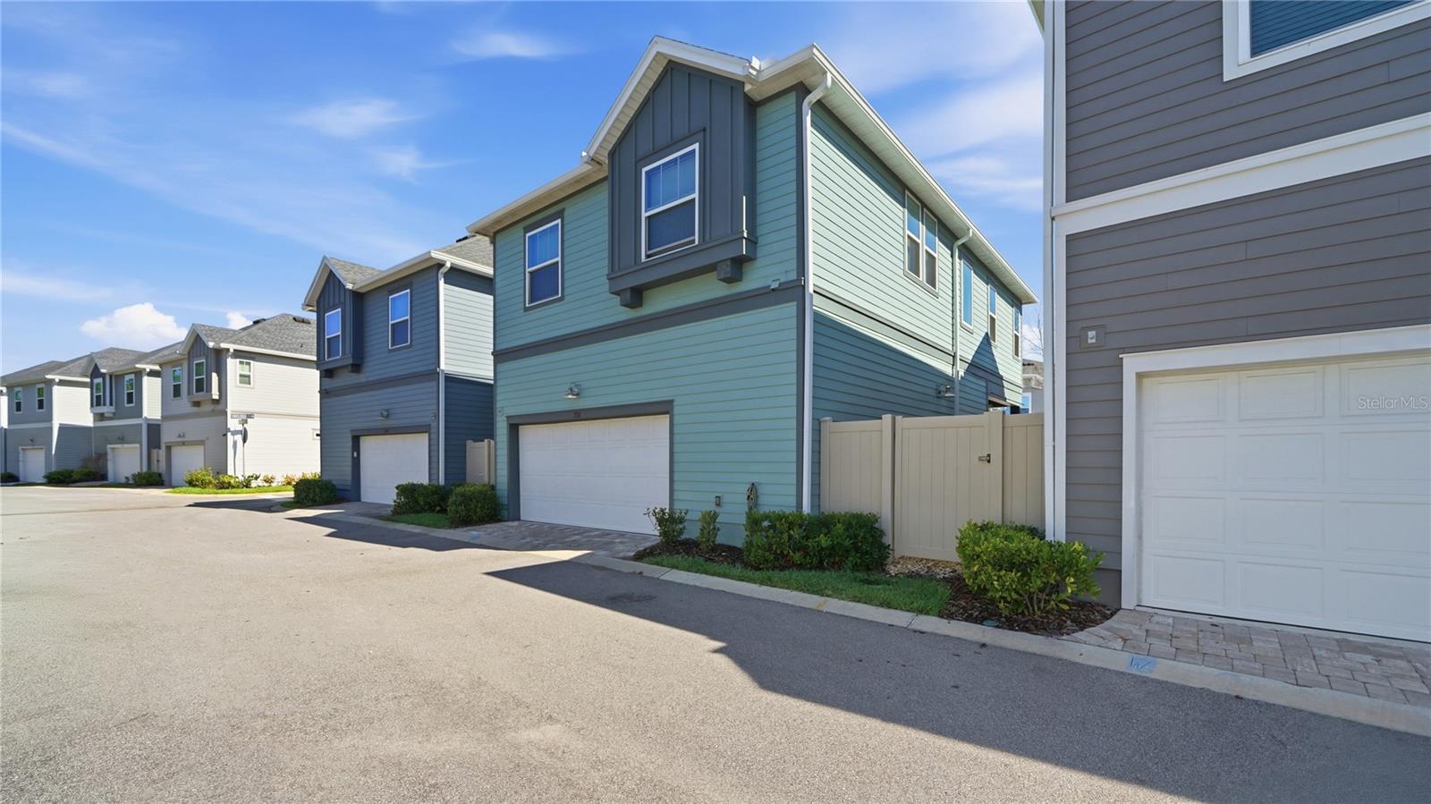 TIDAL POINTE/SOUTBSIDE QUARTER - Residential