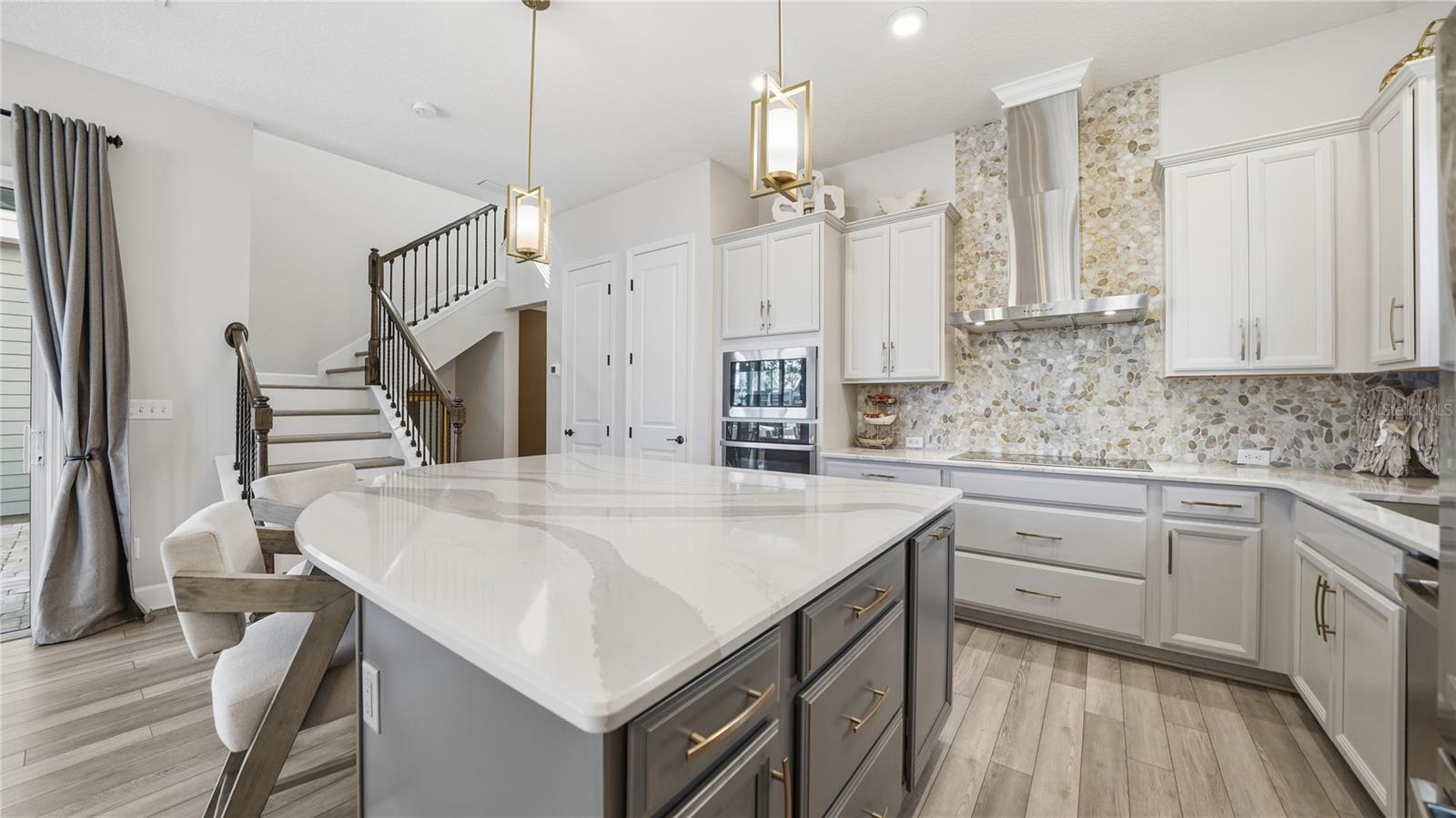 TIDAL POINTE/SOUTBSIDE QUARTER - Residential