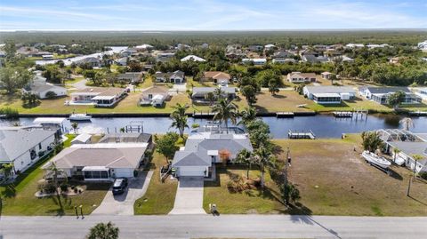 A home in PORT CHARLOTTE