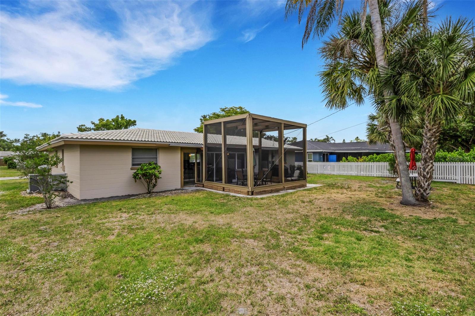 GULF GATE - Residential