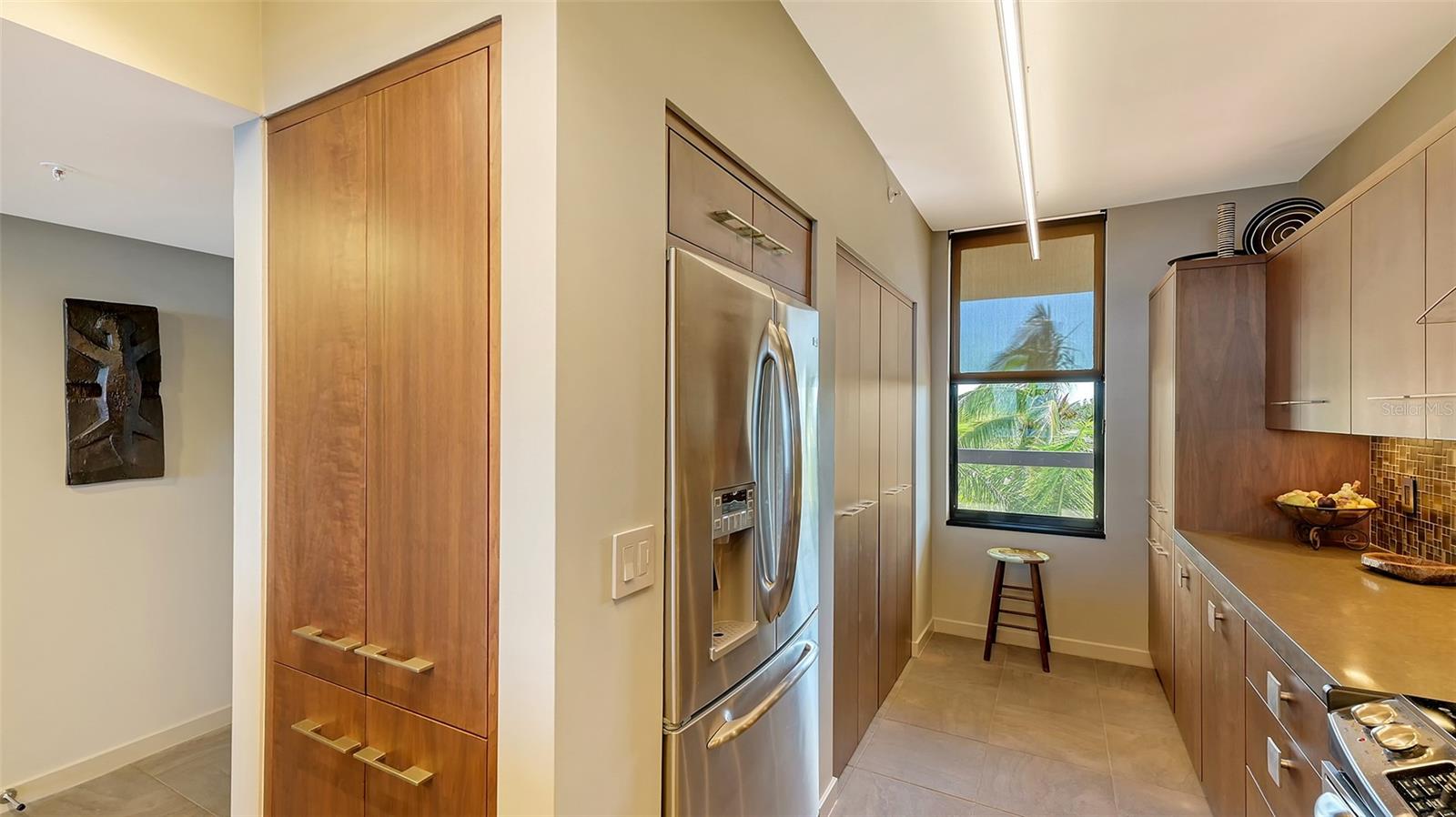 2020 HARBOURSIDE DRIVE 432