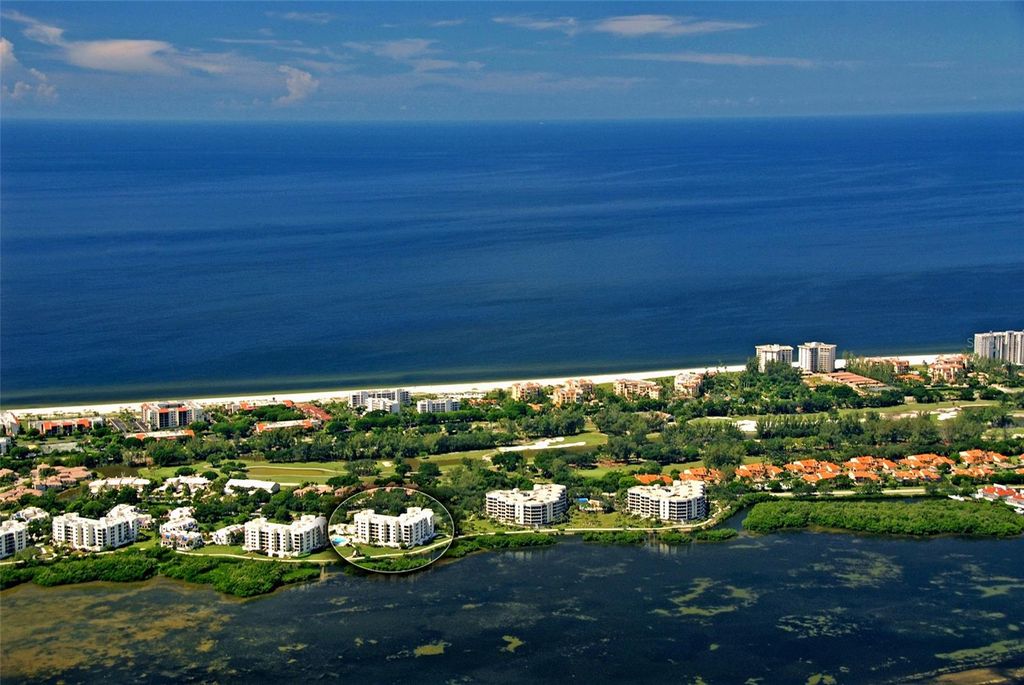 Photo of 2020 Harbourside Drive #432, Longboat Key, FL 34228 (MLS # A4669050)