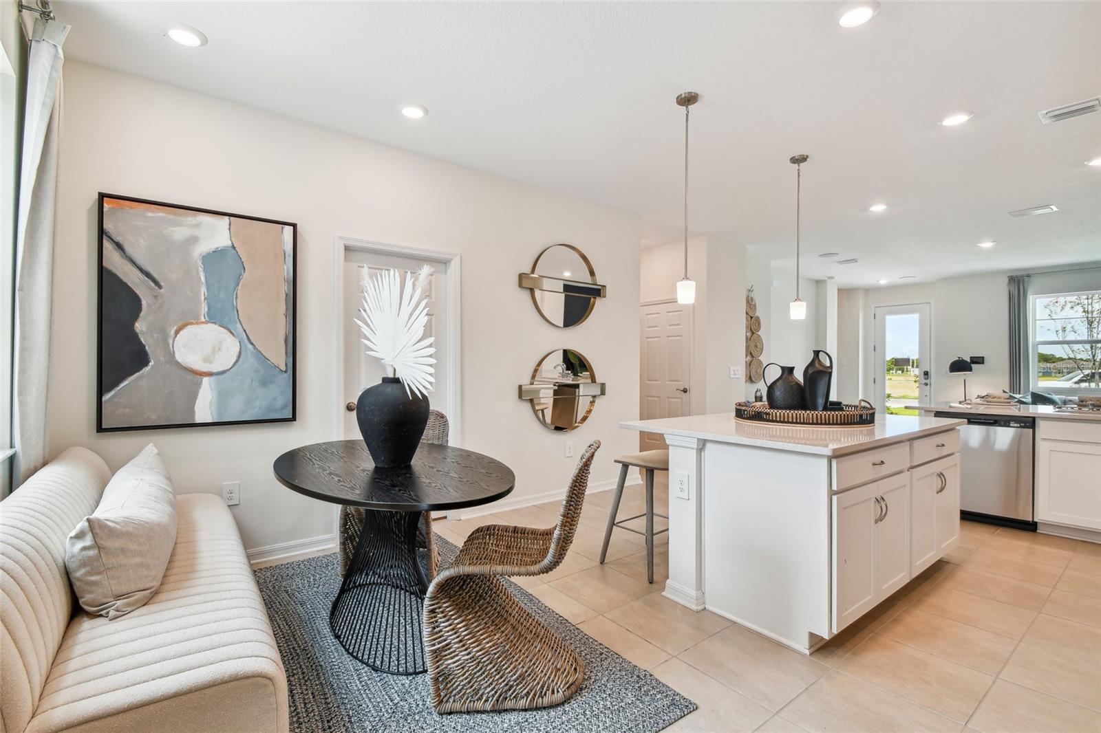 1755 SPREADER LANE