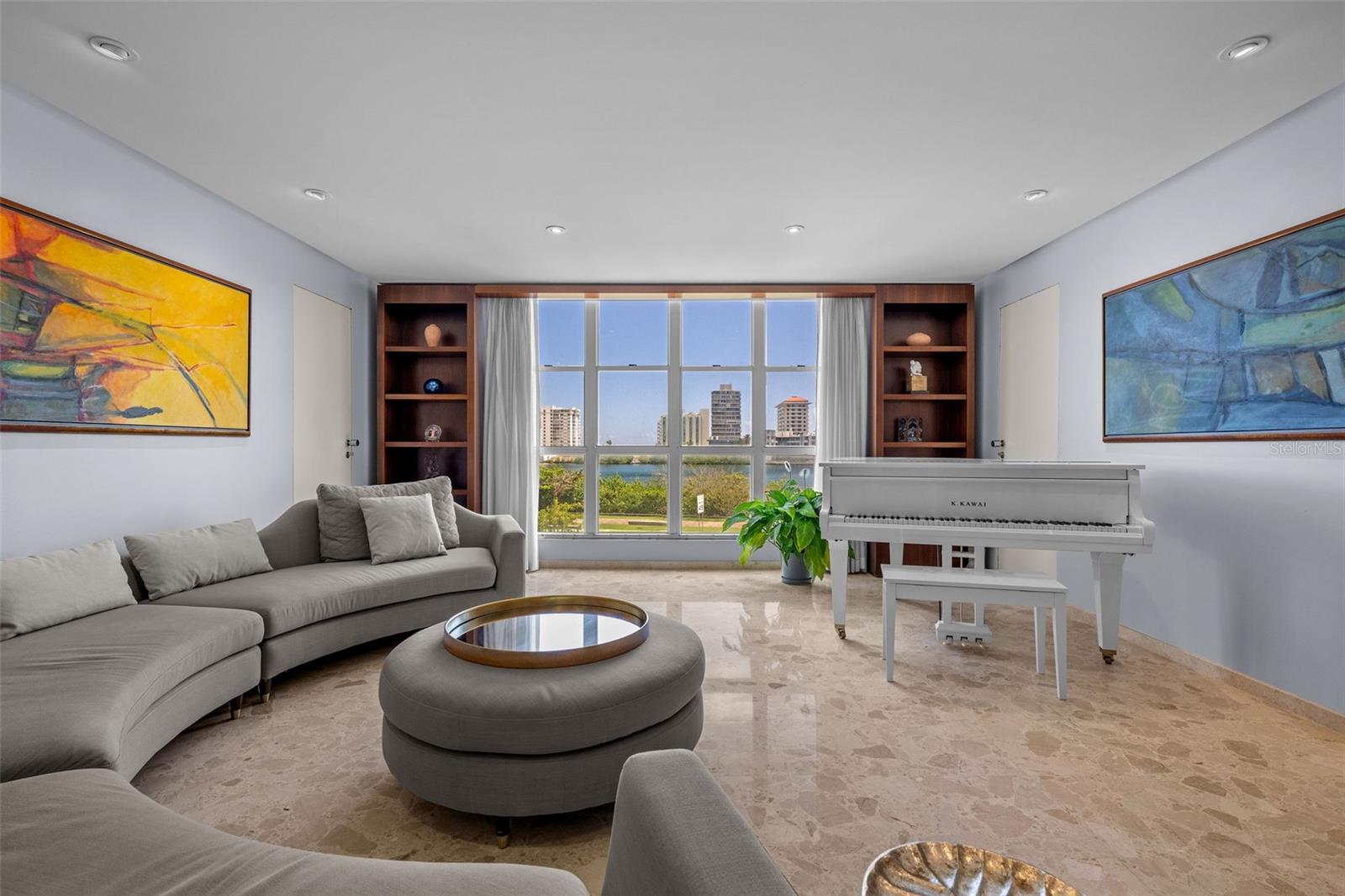 LAGUNA 3 - Residential