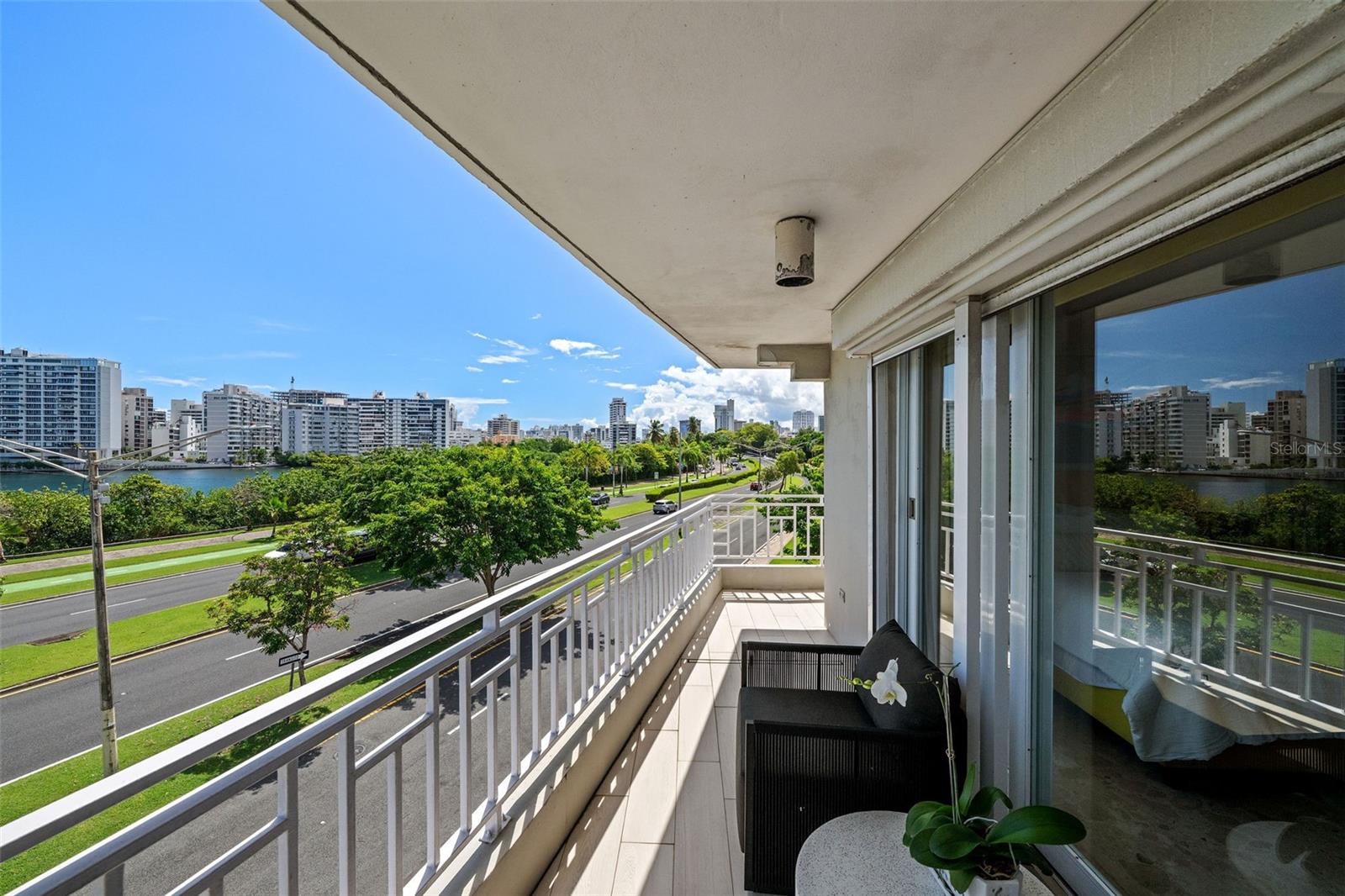 LAGUNA 3 - Residential