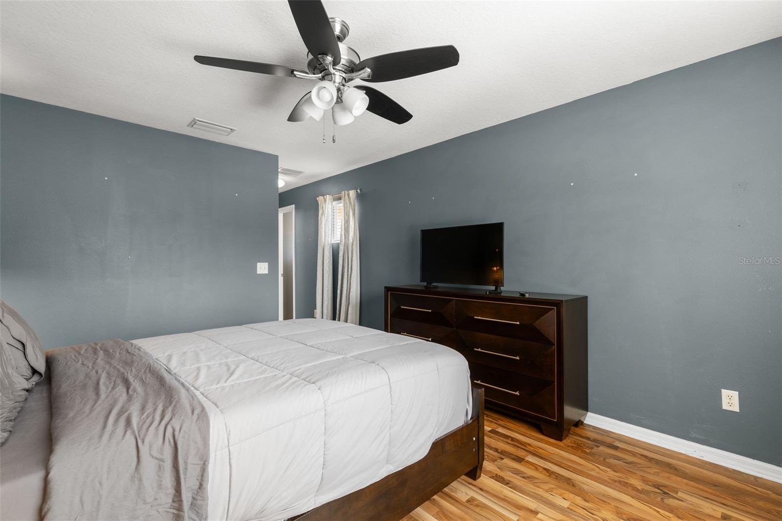 LIVE OAK PRESERVE PH 1E VILLAGE - Residential Lease