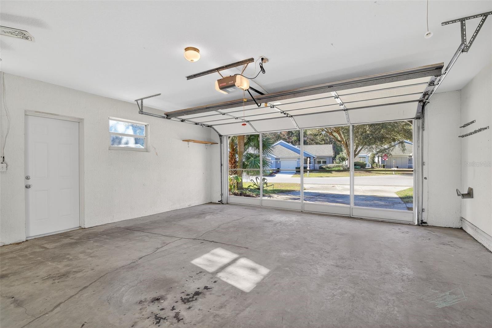 OAK RUN TIMBERGATE - Residential