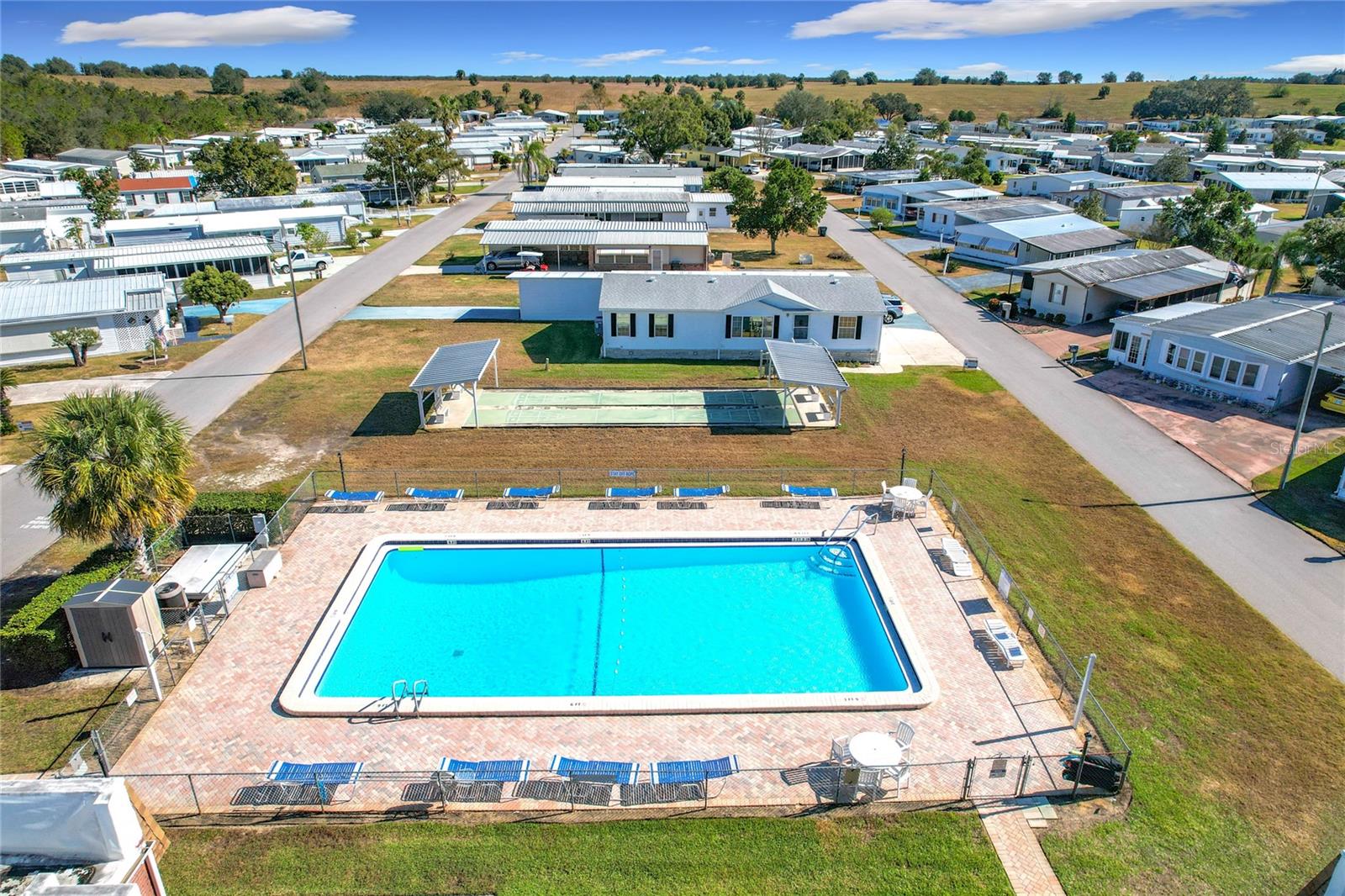 TWIN FOUNTAINS INC A CONDO MHP - Residential