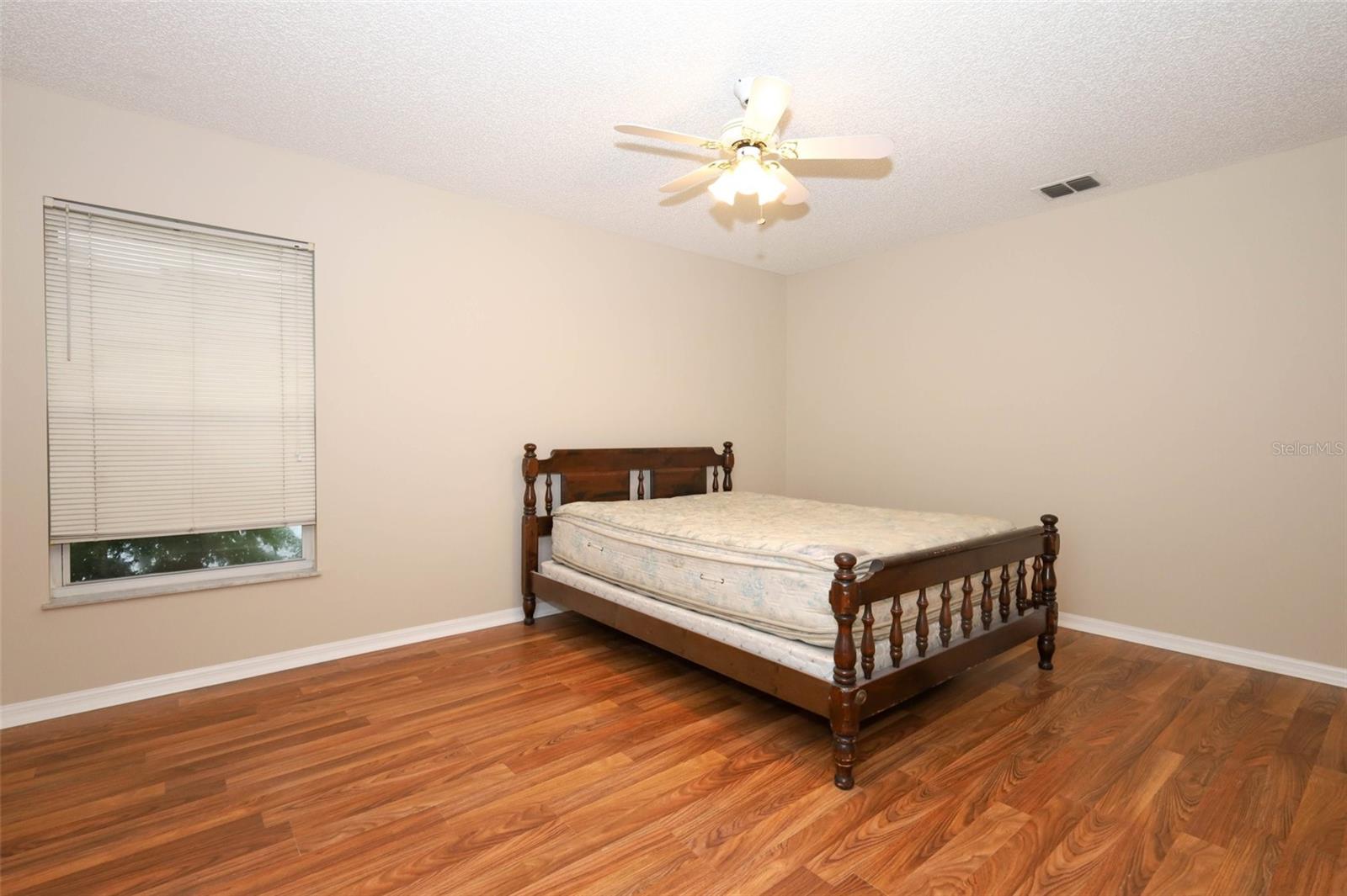 DELTONA LAKES UNIT 07 - Residential