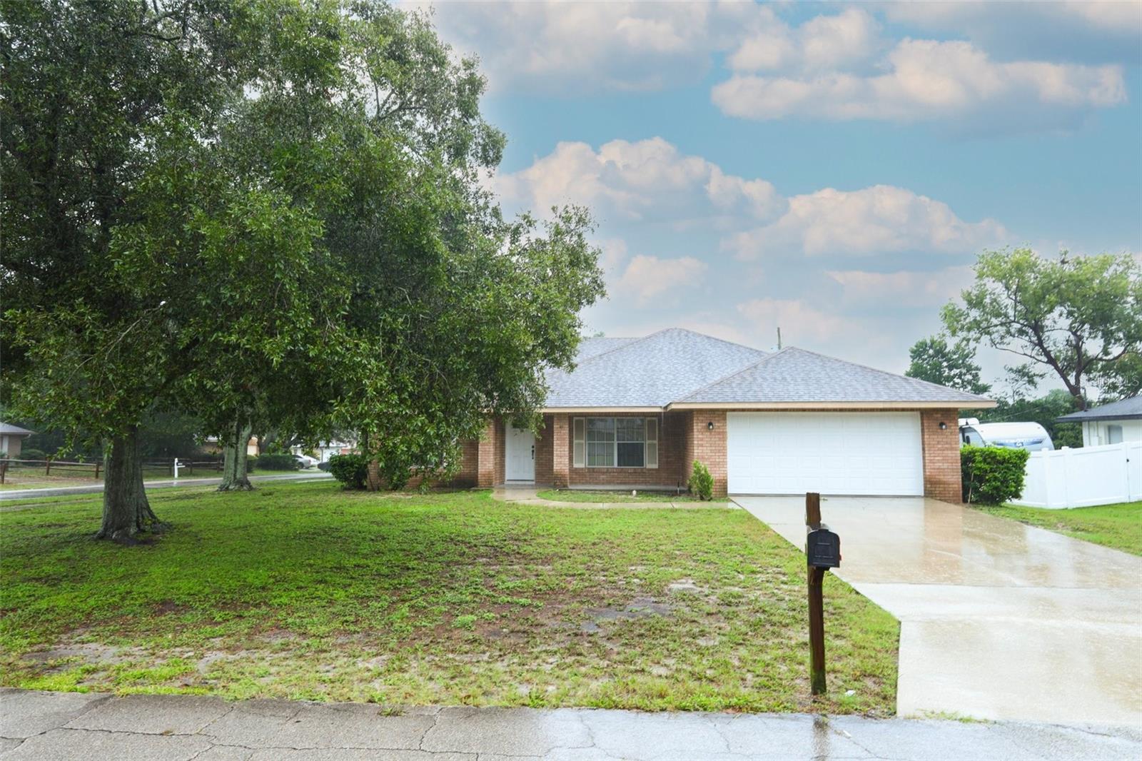 DELTONA LAKES UNIT 07 - Residential