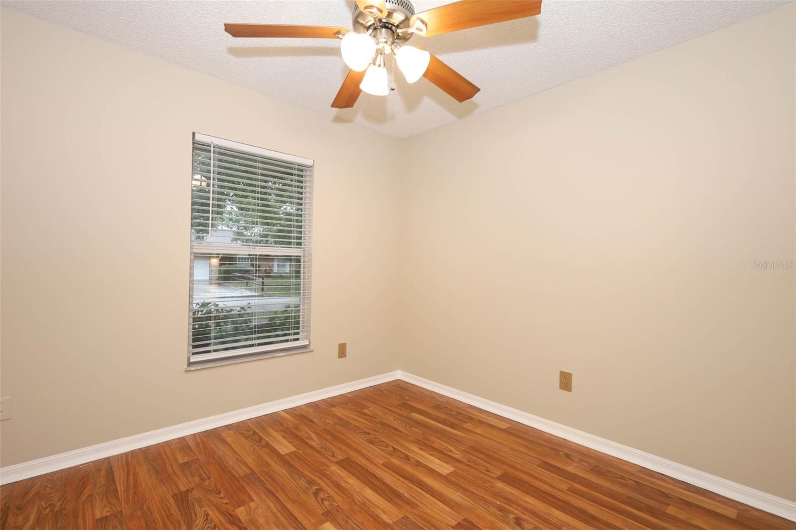 DELTONA LAKES UNIT 07 - Residential