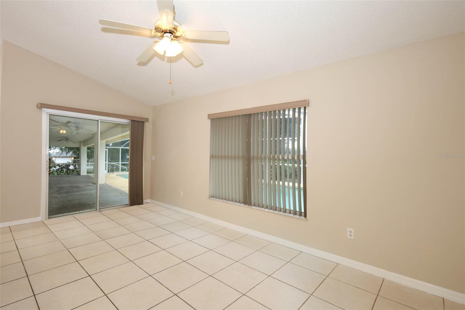 DELTONA LAKES UNIT 07 - Residential