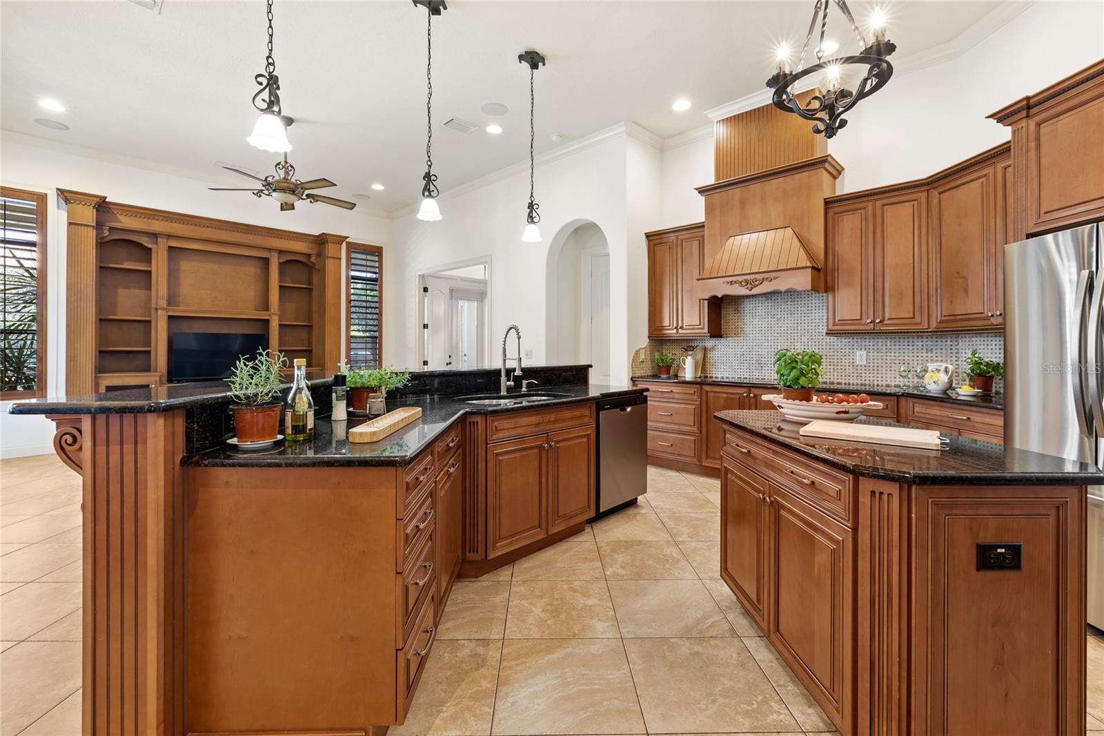 25514 HIGH HAMPTON CIRCLE