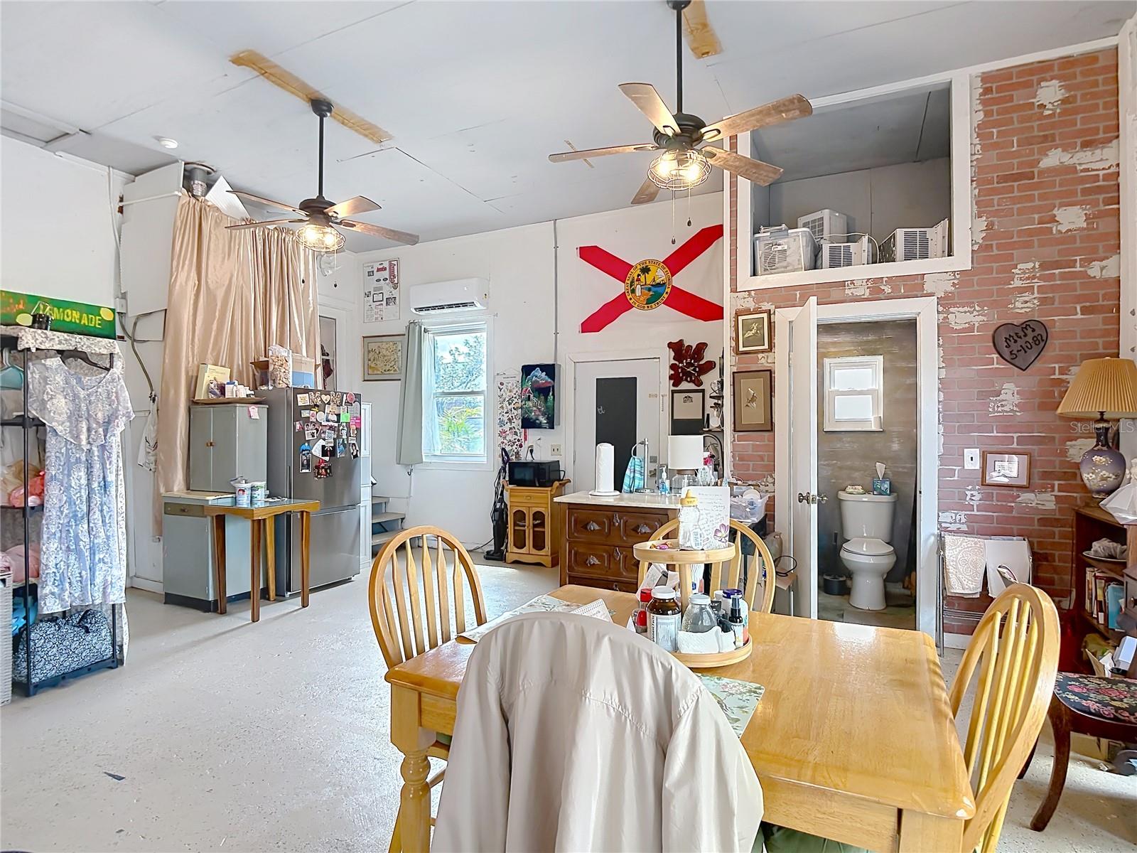 WEST SUWANEE HEIGHTS - Residential