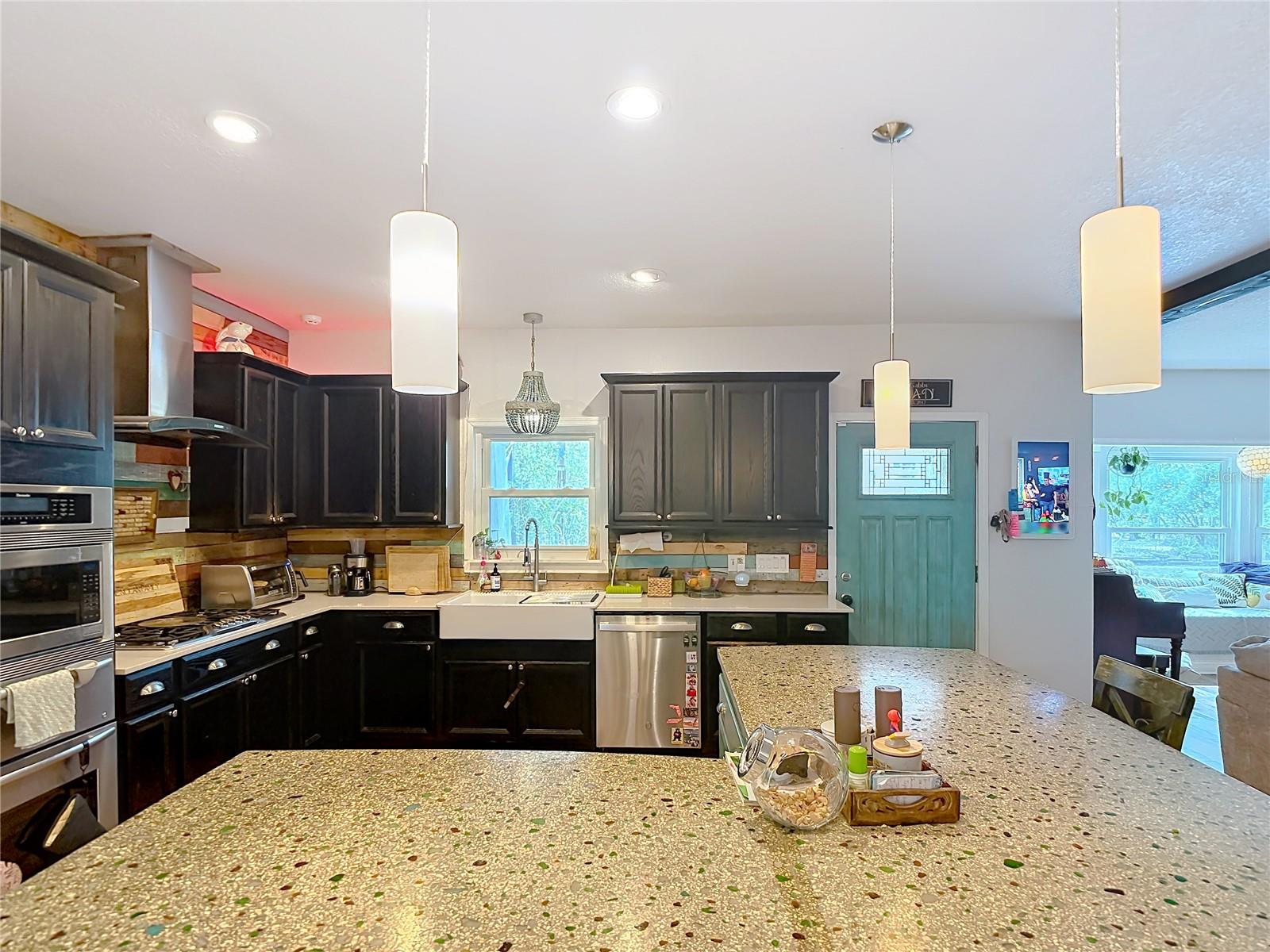 WEST SUWANEE HEIGHTS - Residential