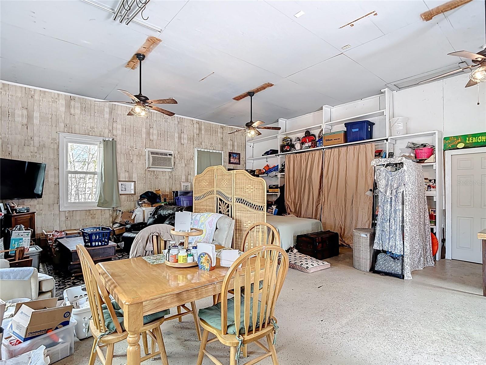 WEST SUWANEE HEIGHTS - Residential