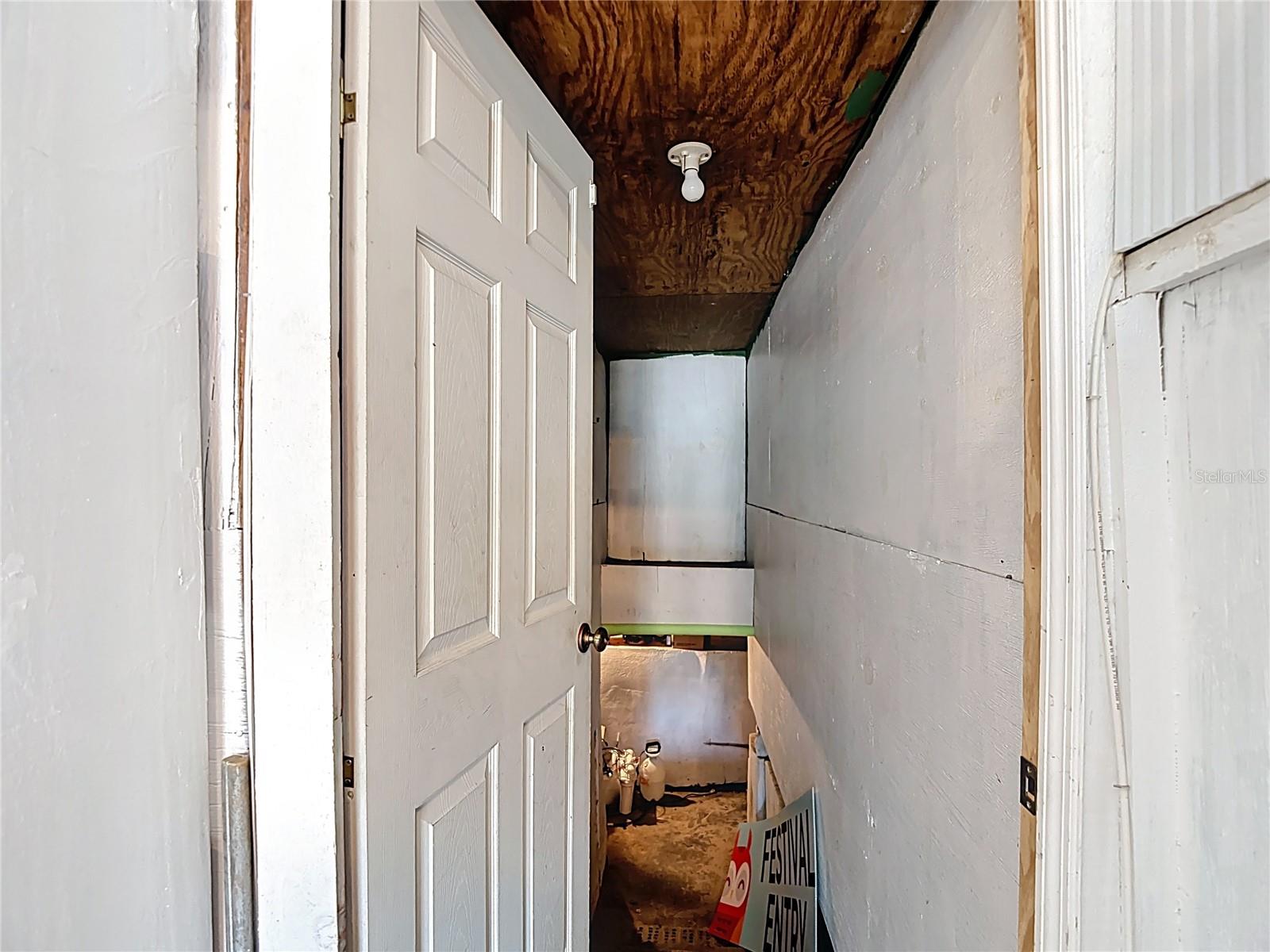 WEST SUWANEE HEIGHTS - Residential