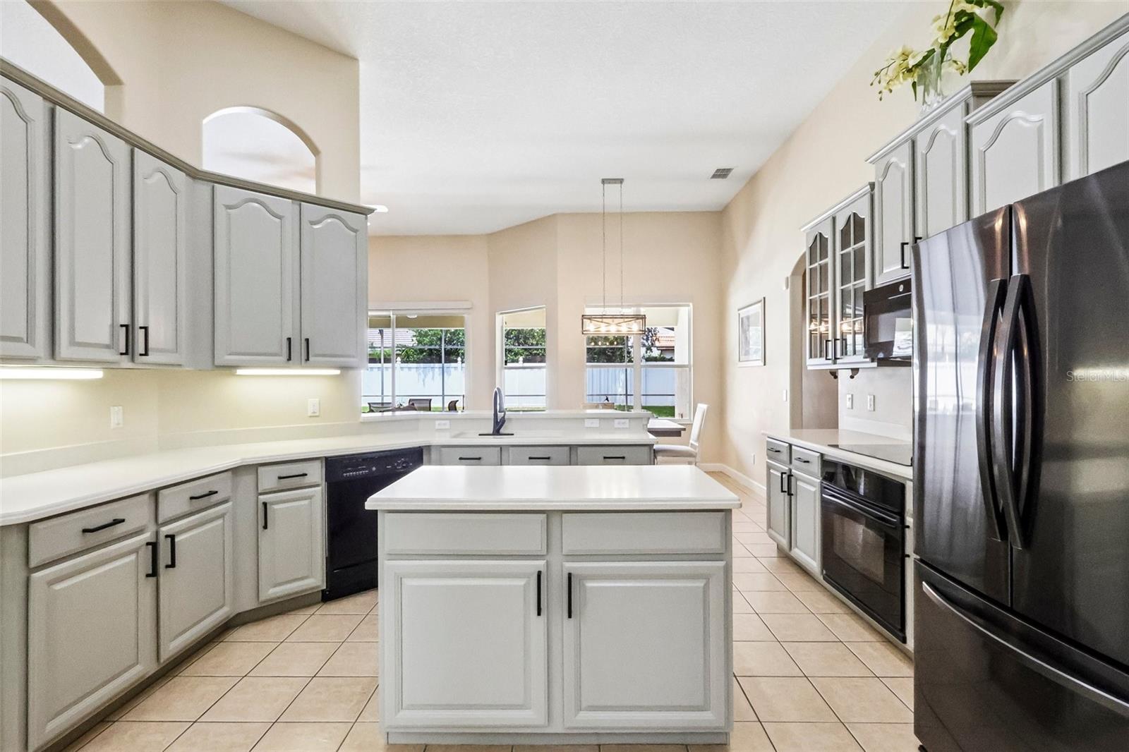 WINDSOR LANDING - Residential