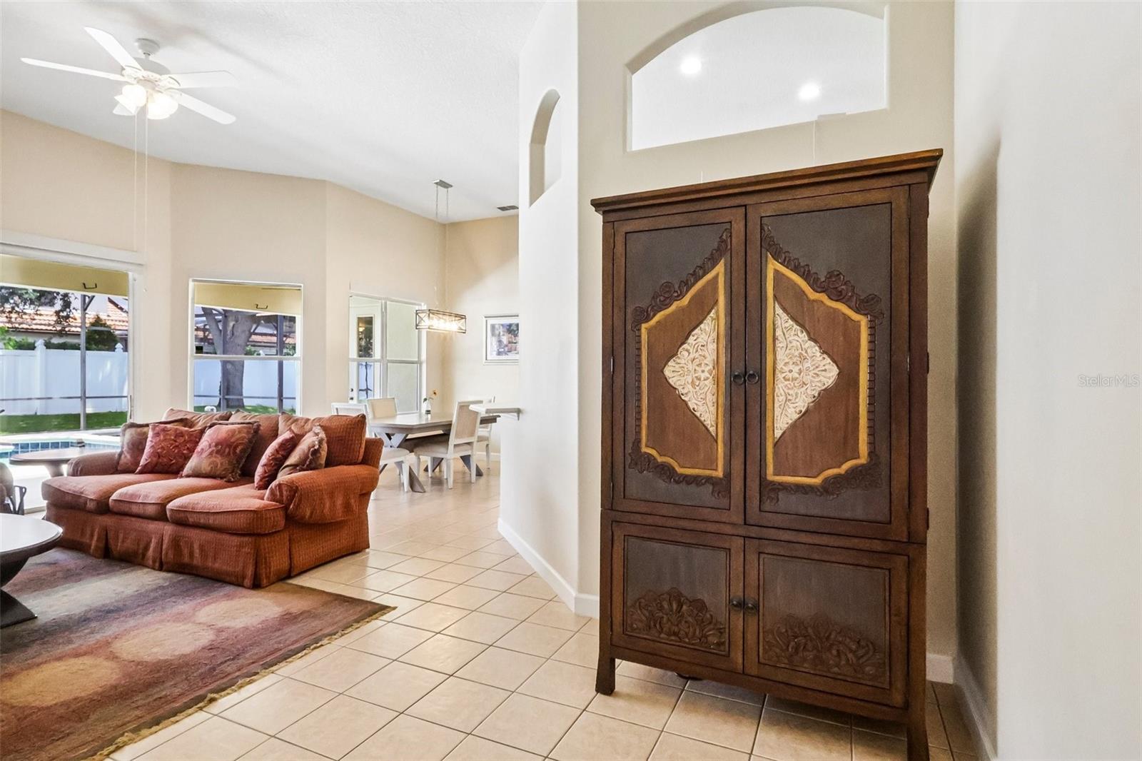 WINDSOR LANDING - Residential