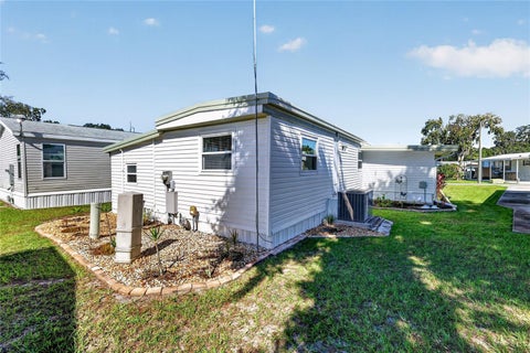 Tiny photo for 565 Tammi Drive, Leesburg, FL 34788 (MLS # G5119328)