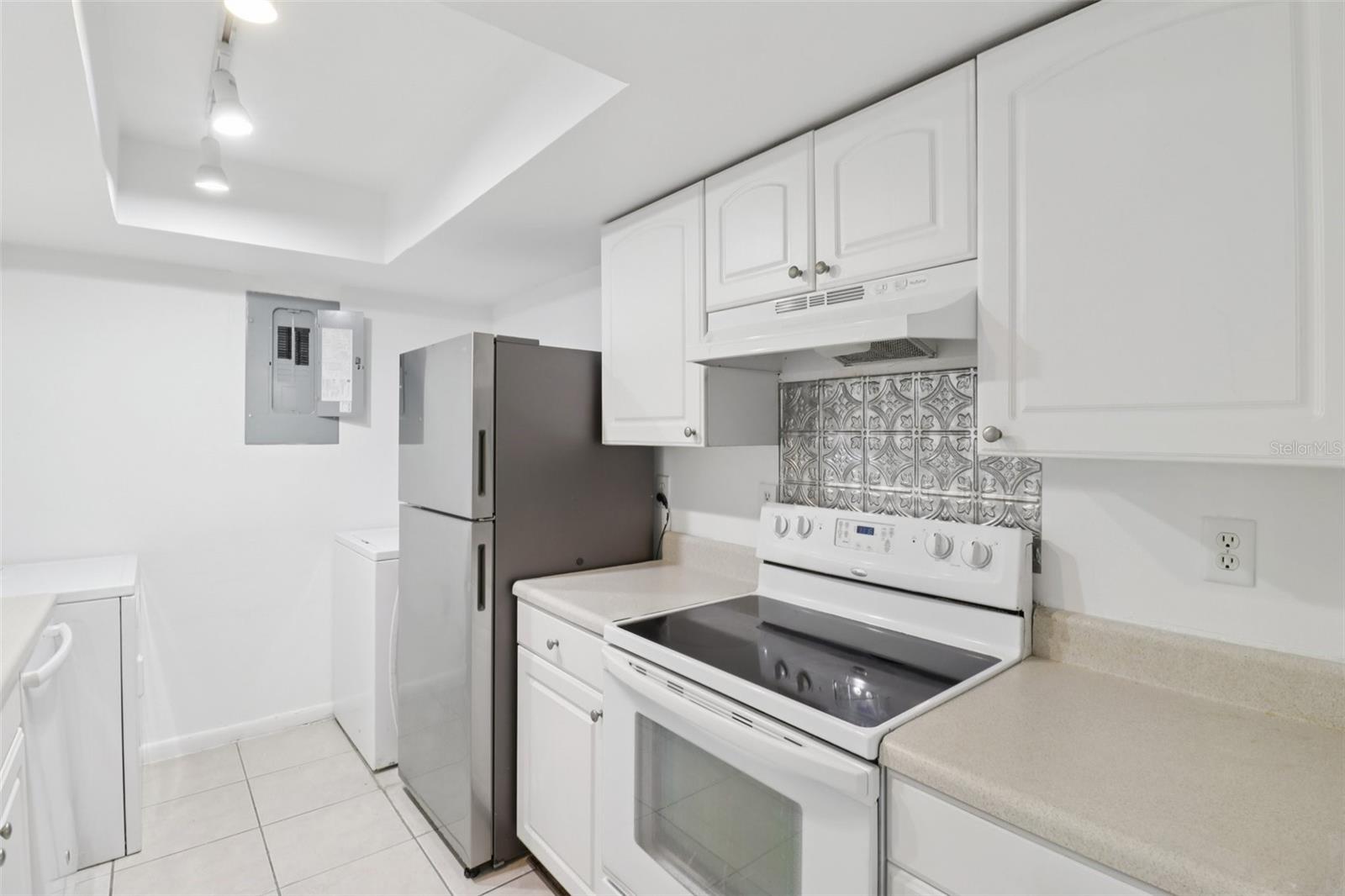 LEMON TREE SEC 1 - Residential