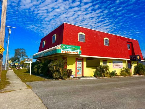 Photo of 5519 Hanley Road, Tampa, FL 33634 (MLS # TB8499980)