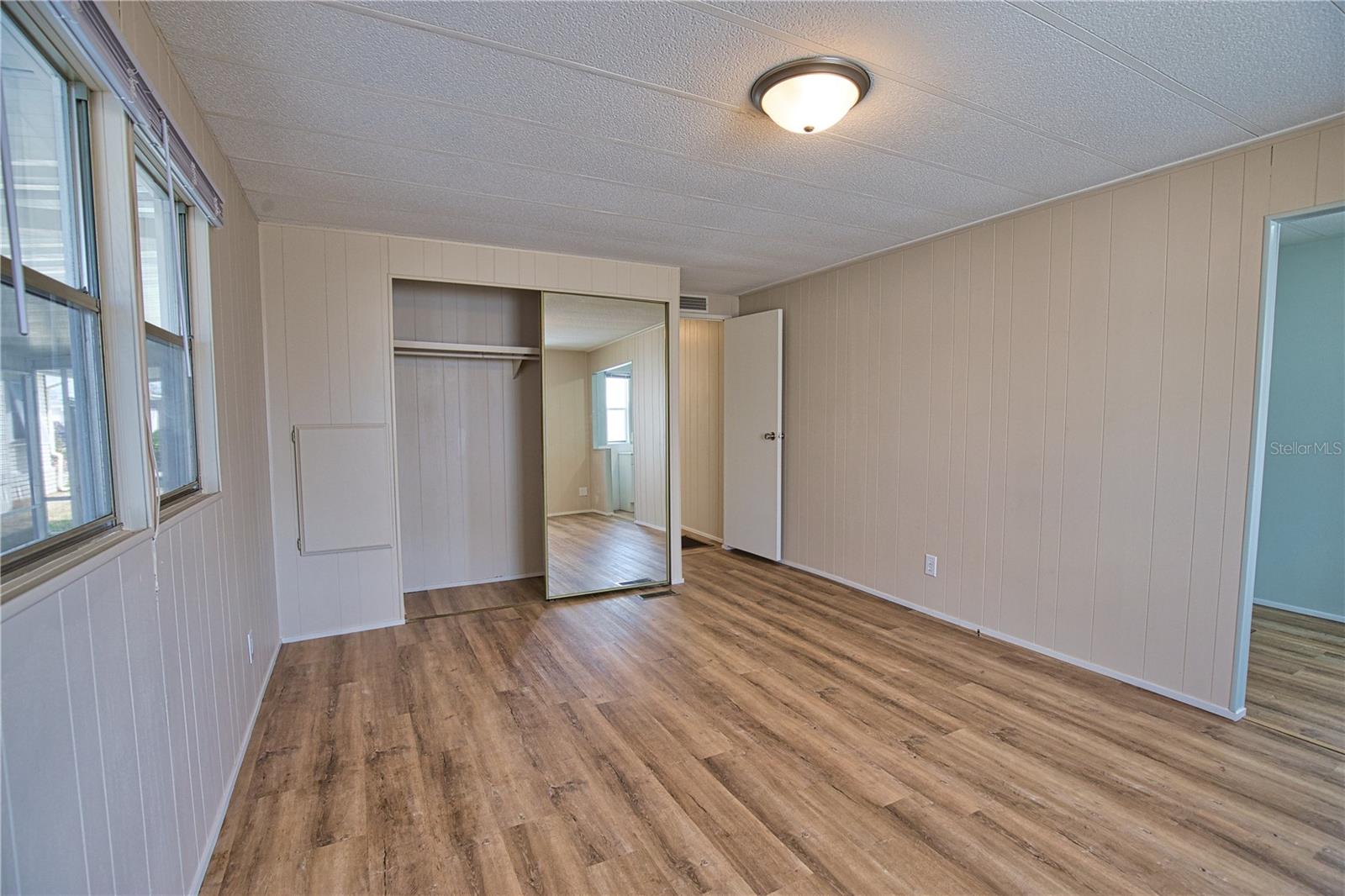 TRAILER ACRES, HARBOR COVE - Residential