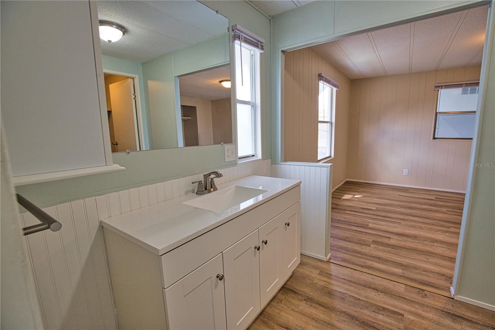 TRAILER ACRES, HARBOR COVE - Residential