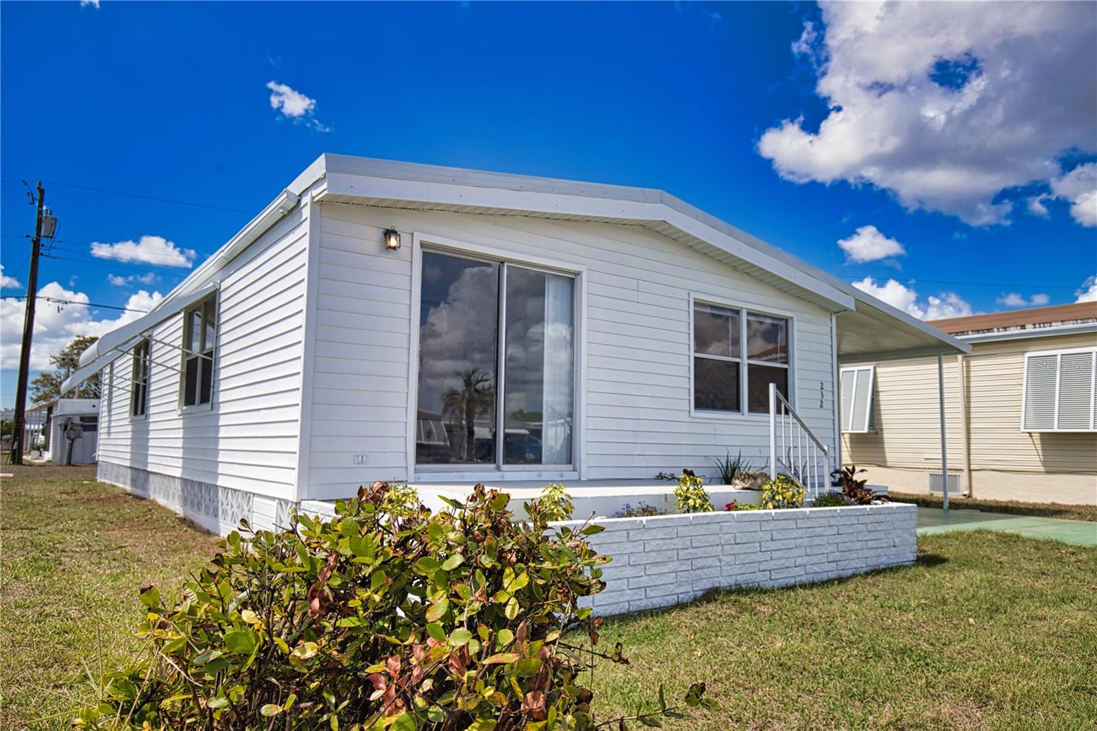 TRAILER ACRES, HARBOR COVE - Residential