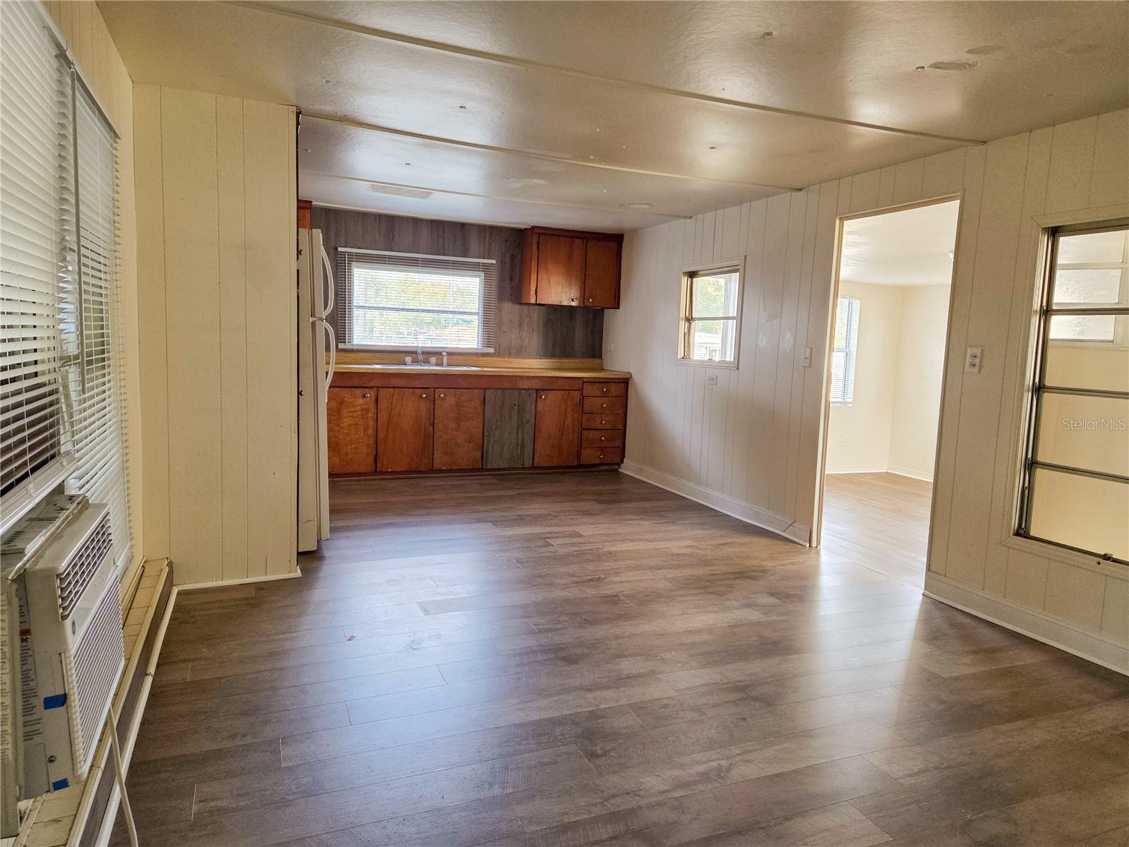 APACHE SHORES UNIT 07 - Residential