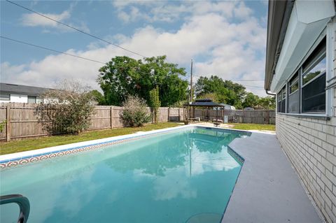 A home in DELTONA