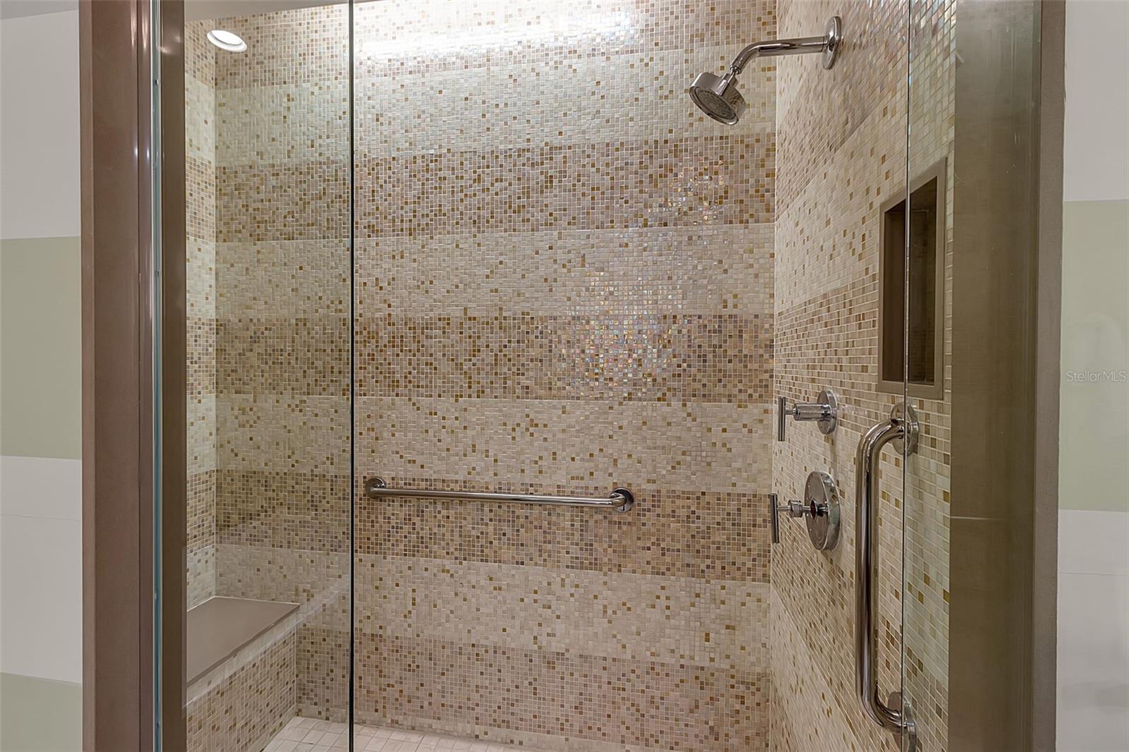 SIESTA KEY BEACH RESIDENCES II - Residential