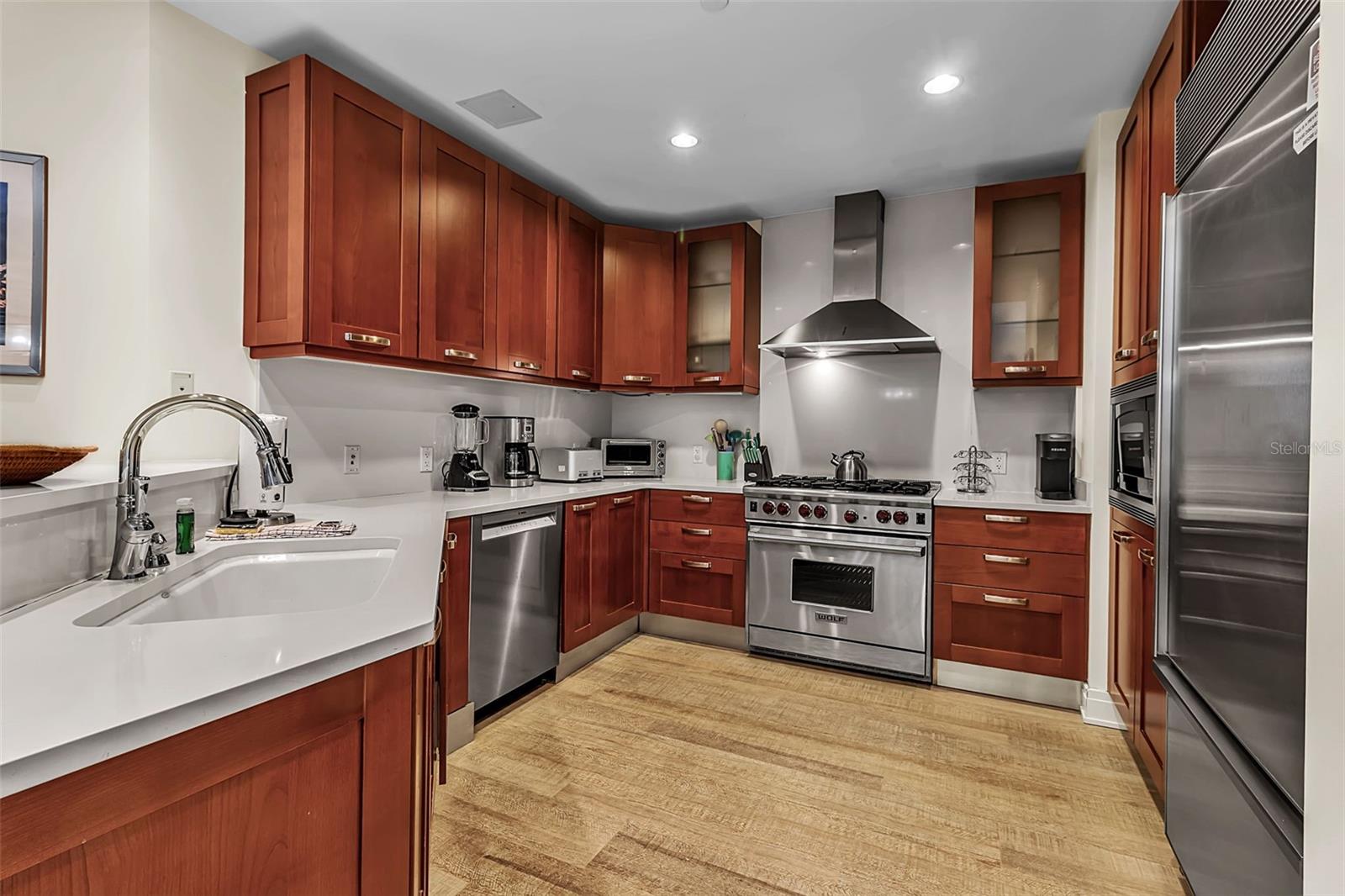 SIESTA KEY BEACH RESIDENCES II - Residential